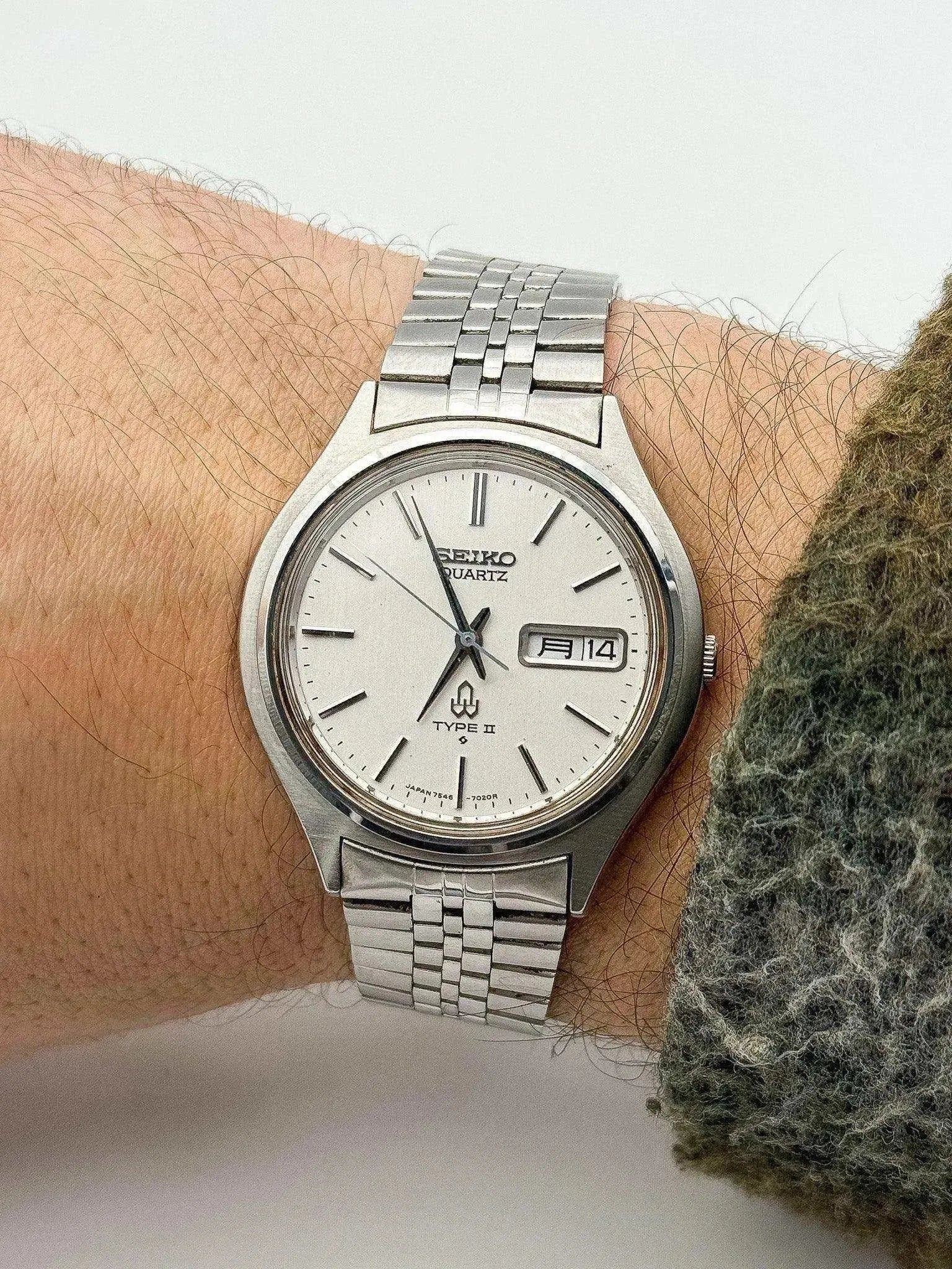 Seiko - Type II White Kanji Daydate Circle - 1978 - Atelier Victor - Vintage  Shop