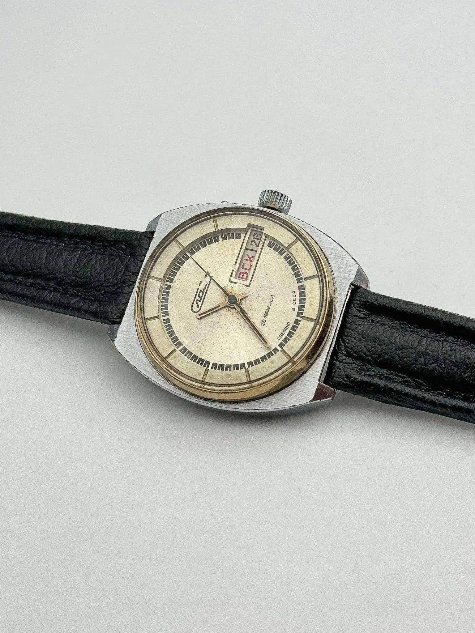 Slava - Daydate Champagne Dial - 1980s - Atelier Victor Paris - Vintage Watch Shop Dubai