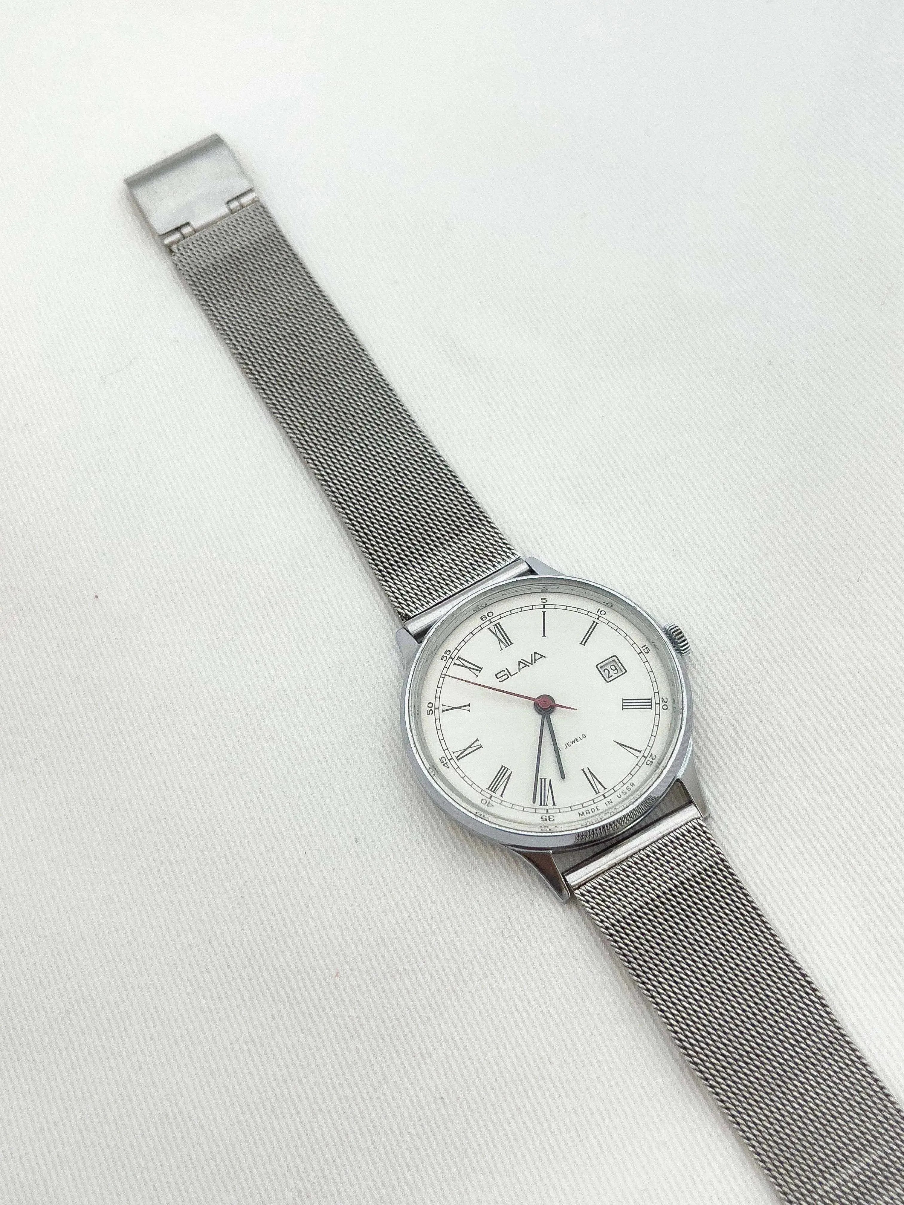 Slava - Index Romain Acier - 1980s - Atelier Victor Paris - Vintage Watch Shop Dubai