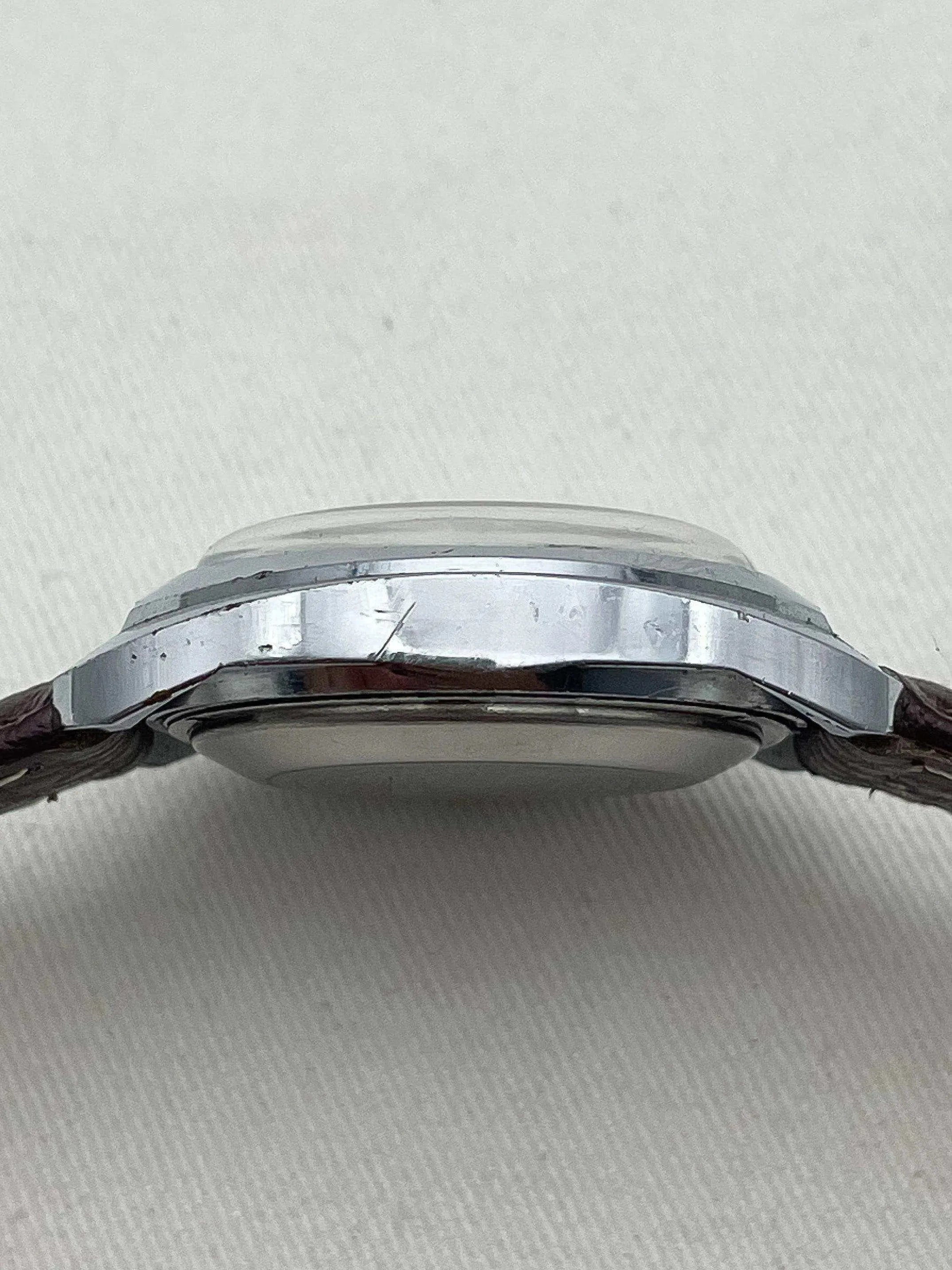 Slava - Purple Cream - 1980s - Atelier Victor Paris - Vintage Watch Shop Dubai