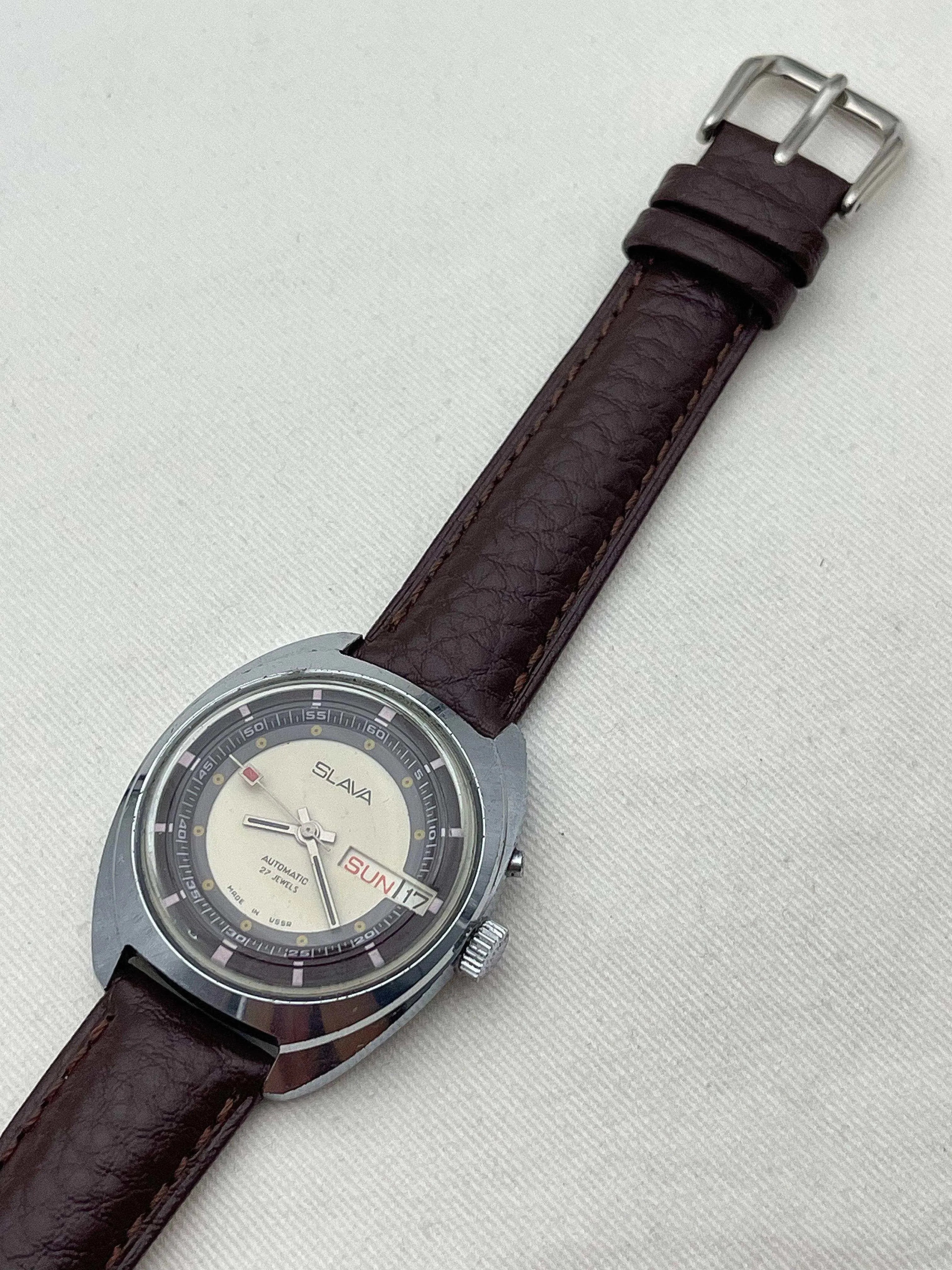 Slava - Purple Cream - 1980s - Atelier Victor Paris - Vintage Watch Shop Dubai