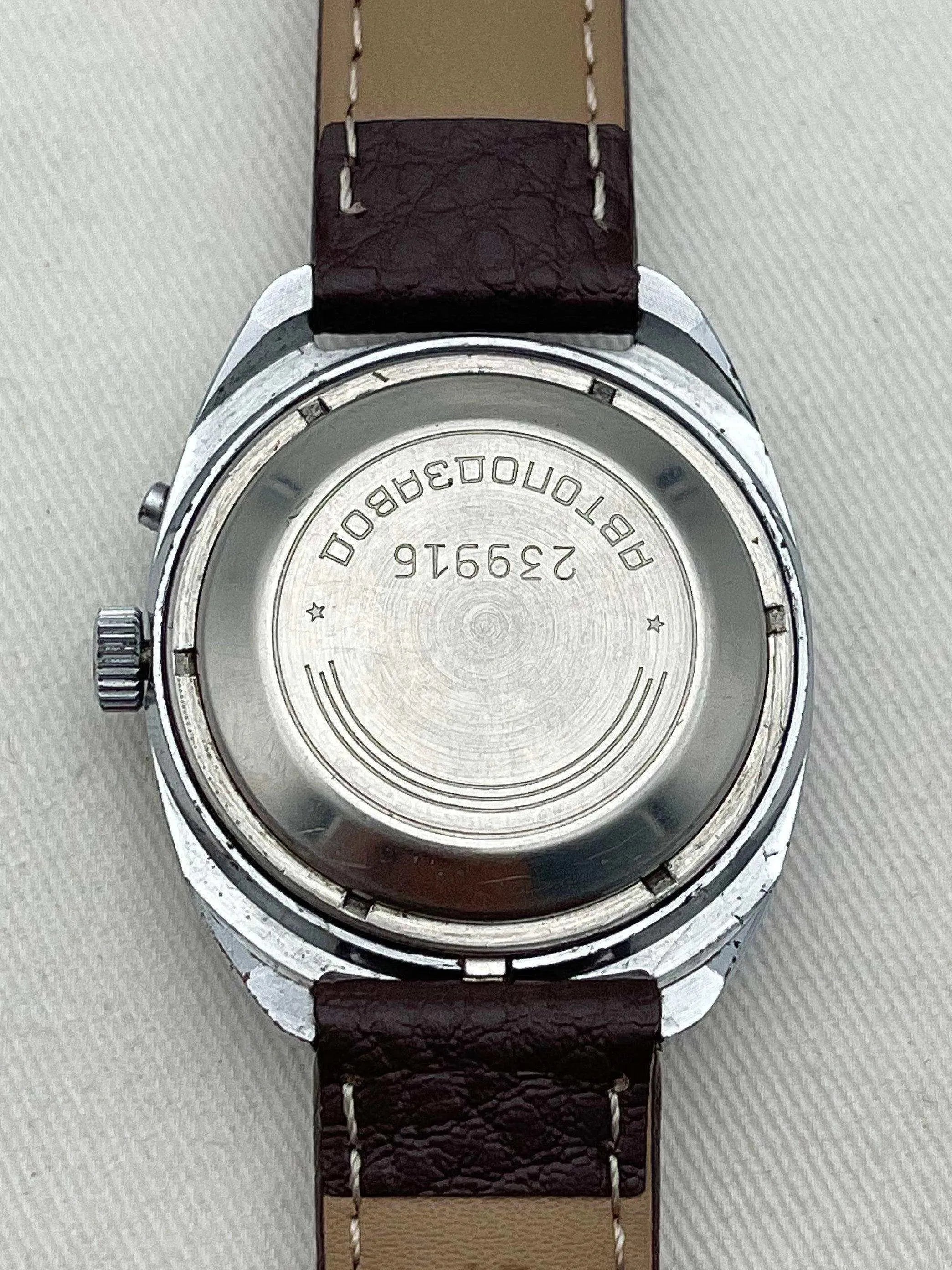Slava - Purple Cream - 1980s - Atelier Victor Paris - Vintage Watch Shop Dubai