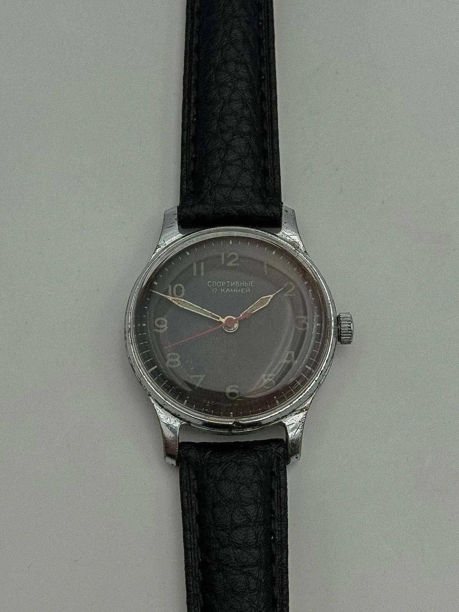 Sportivnie - Military Dial - 1950 - Atelier Victor Paris - Vintage Watch Shop Dubai