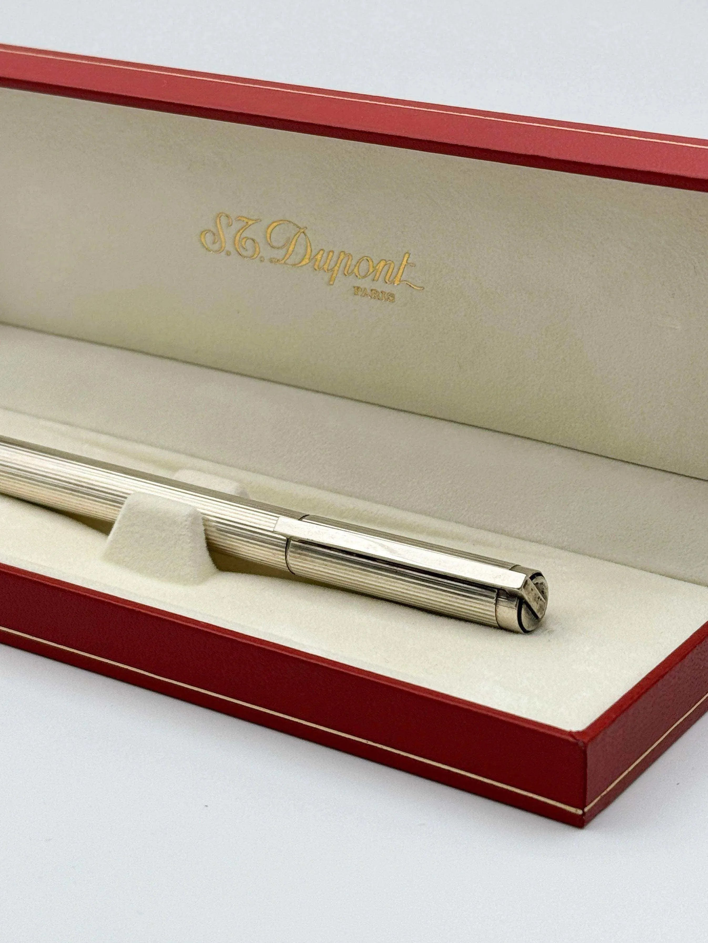 ST Dupont Paris - Stylo bille métal argenté - Boite - 1980s - Atelier Victor Paris - Vintage Watch Shop Dubai
