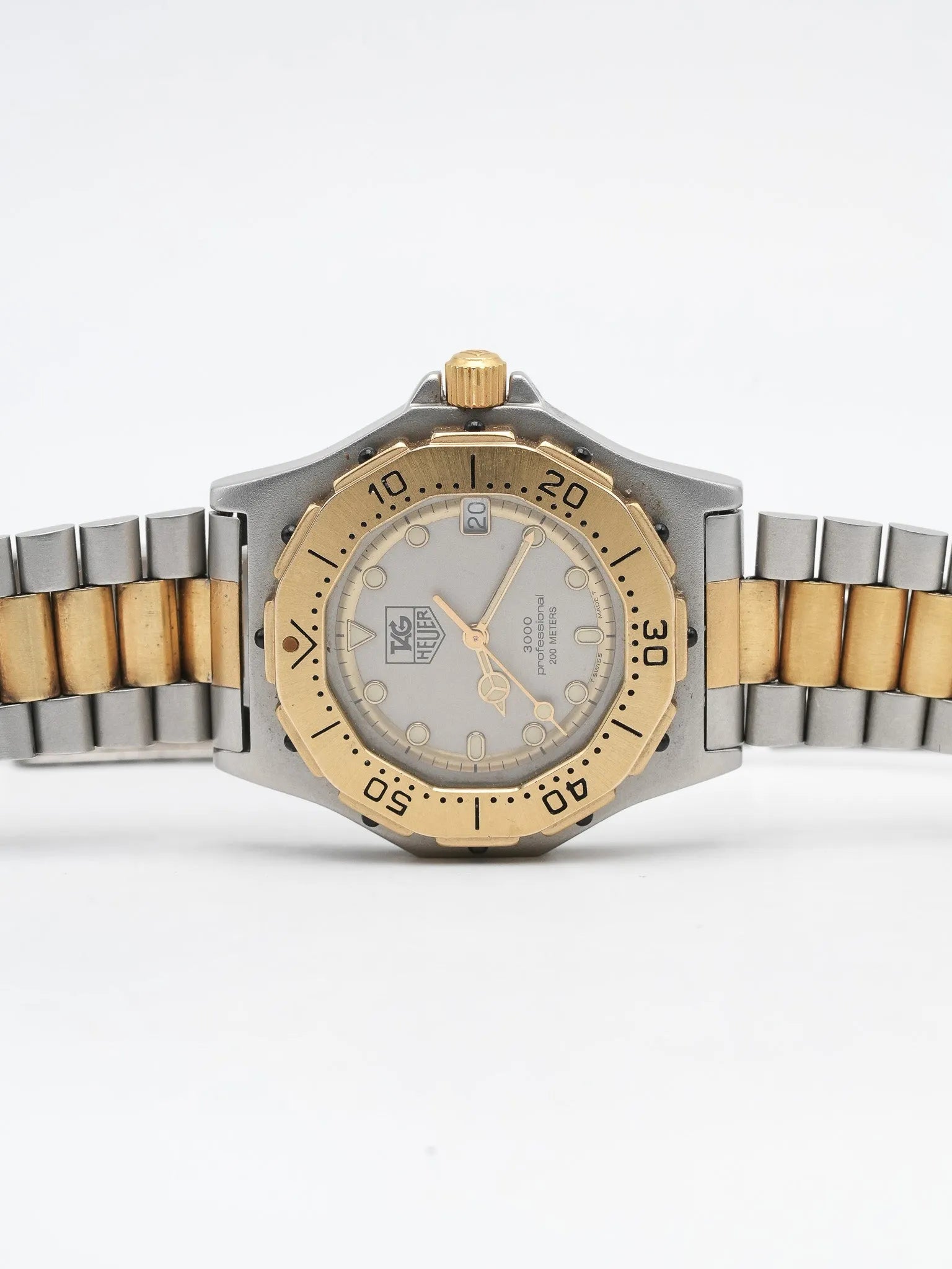 Tag Heuer - 3000 Professional 934.213 Bi-tons Acier Or - 1990s - Atelier Victor Paris - Vintage Watch Shop Dubai