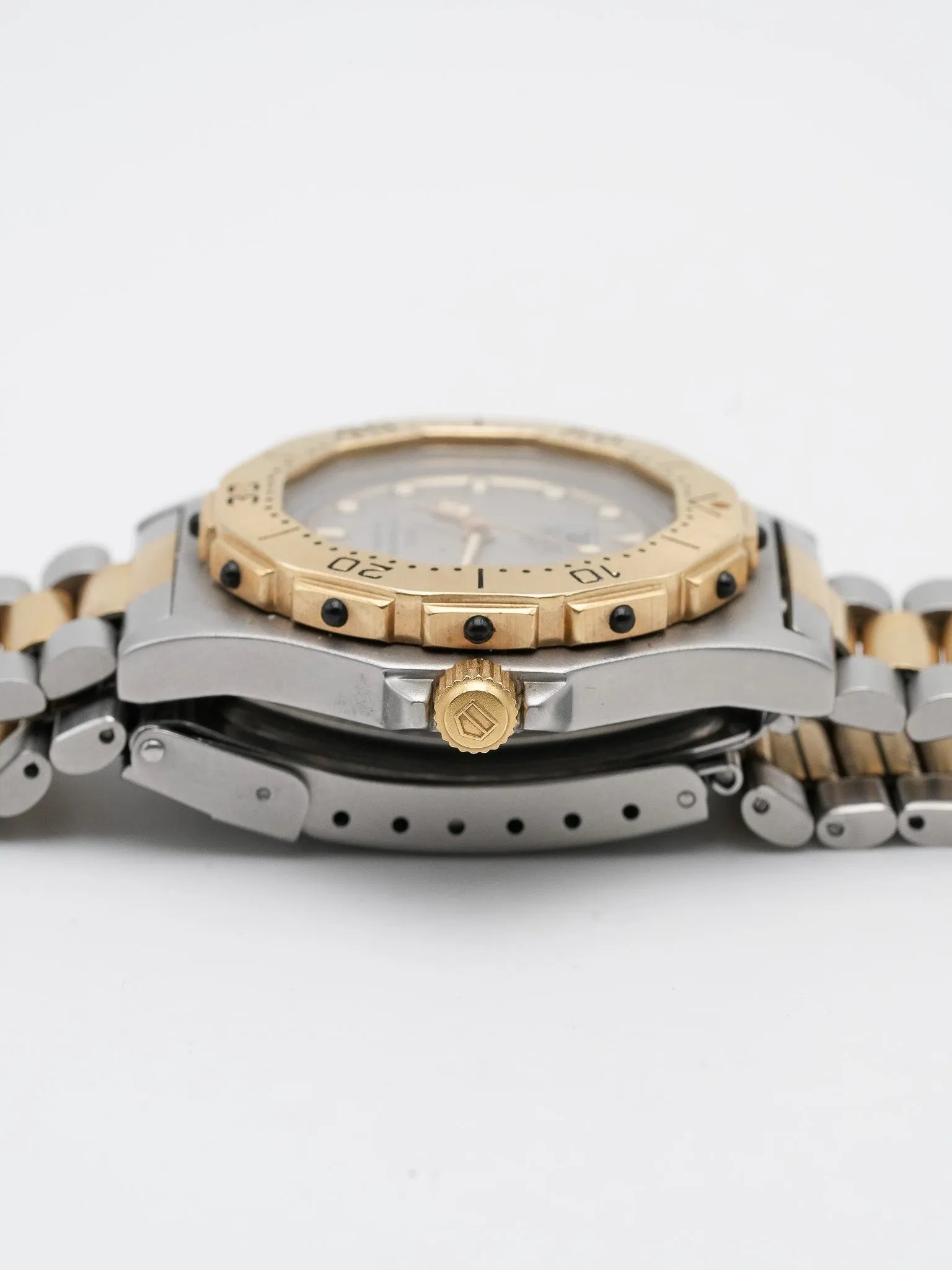 Tag Heuer - 3000 Professional 934.213 Bi-tons Acier Or - 1990s - Atelier Victor Paris - Vintage Watch Shop Dubai