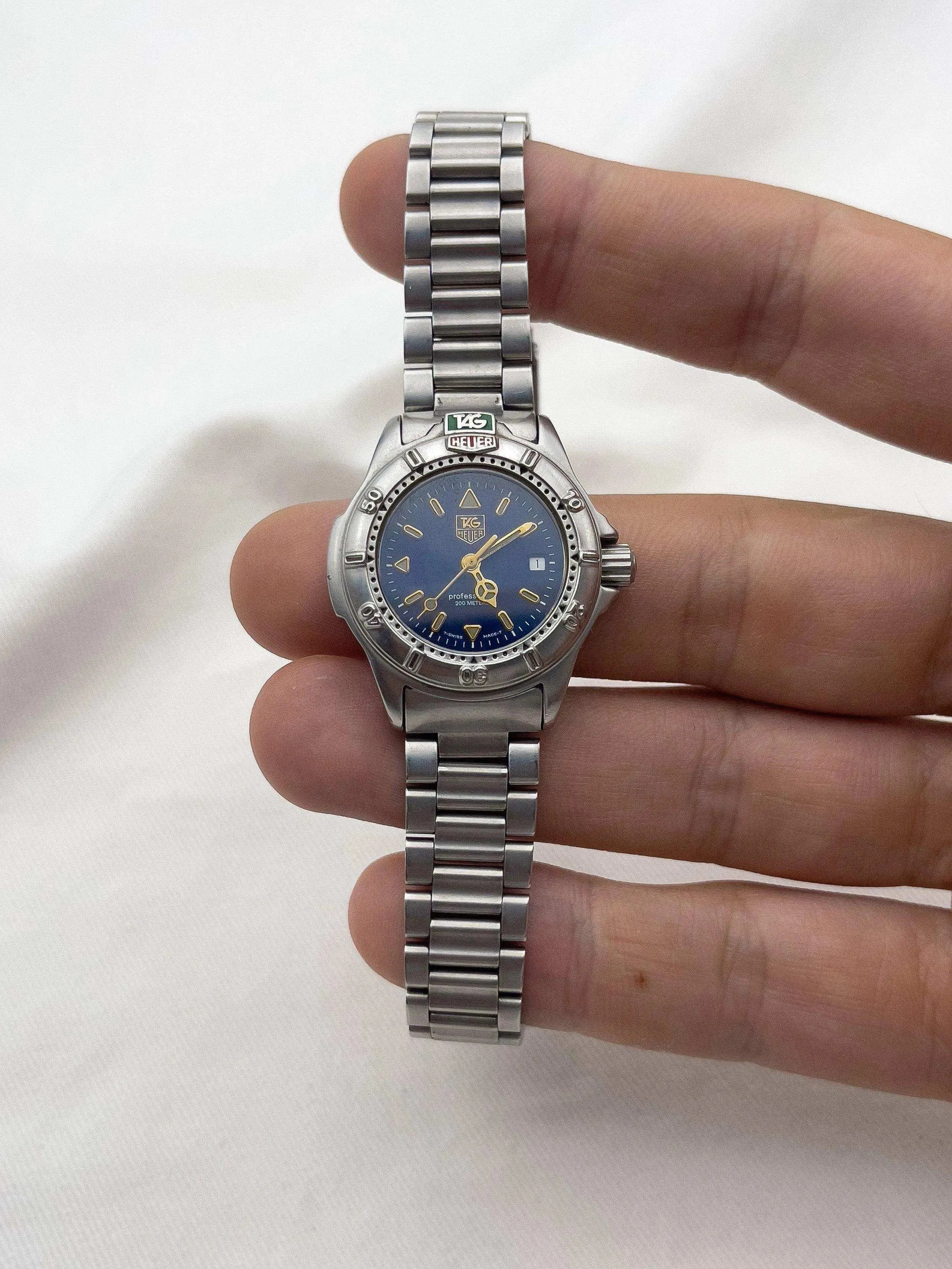 Tag Heuer - Mini Professionnel 200 - 1990’s - Atelier Victor Paris - Vintage Watch Shop Dubai