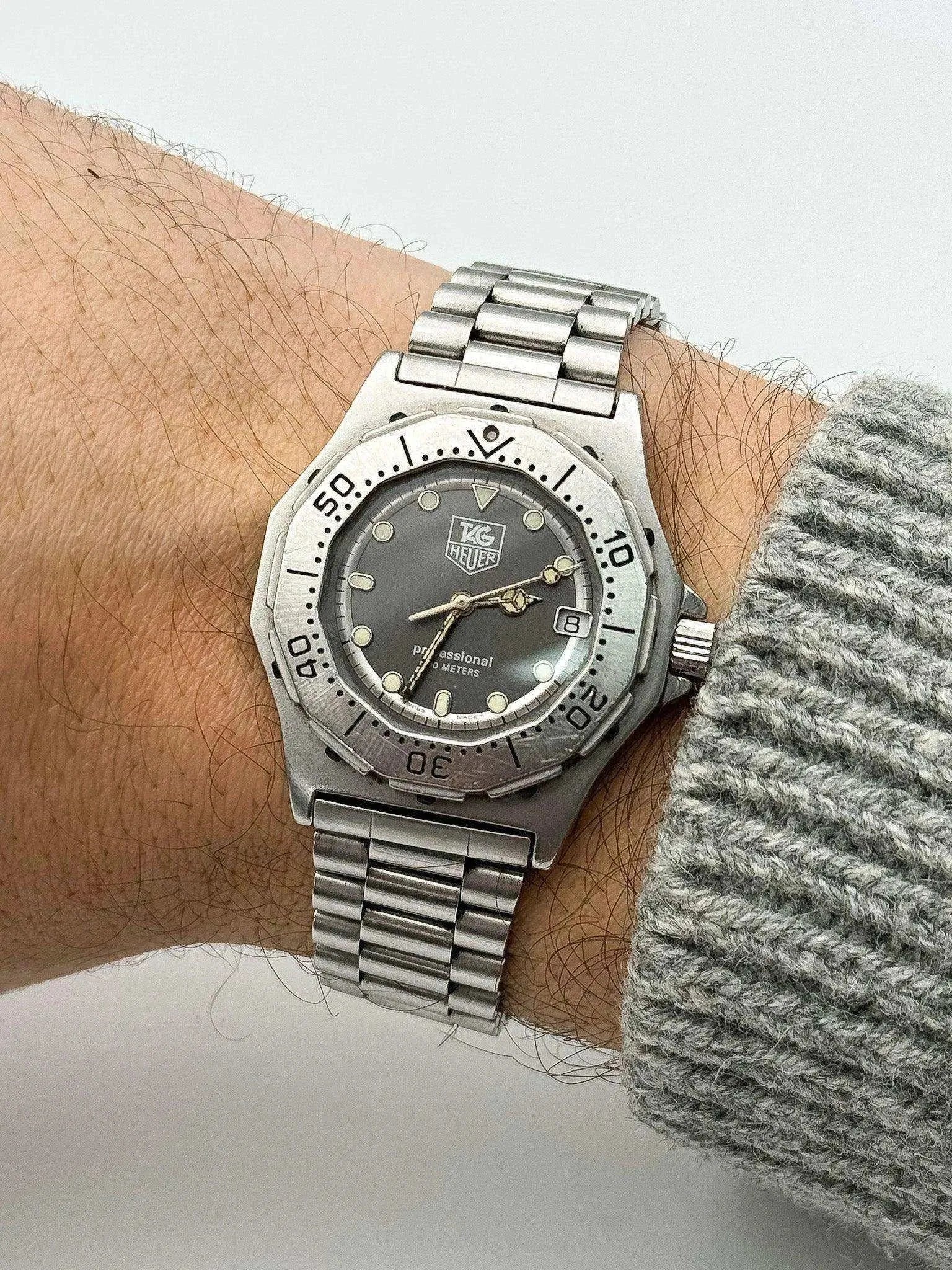 Tag Heuer - Professional 200m White Logo - BOX - 1990s - Atelier Victor Paris - Vintage Watch Shop Dubai