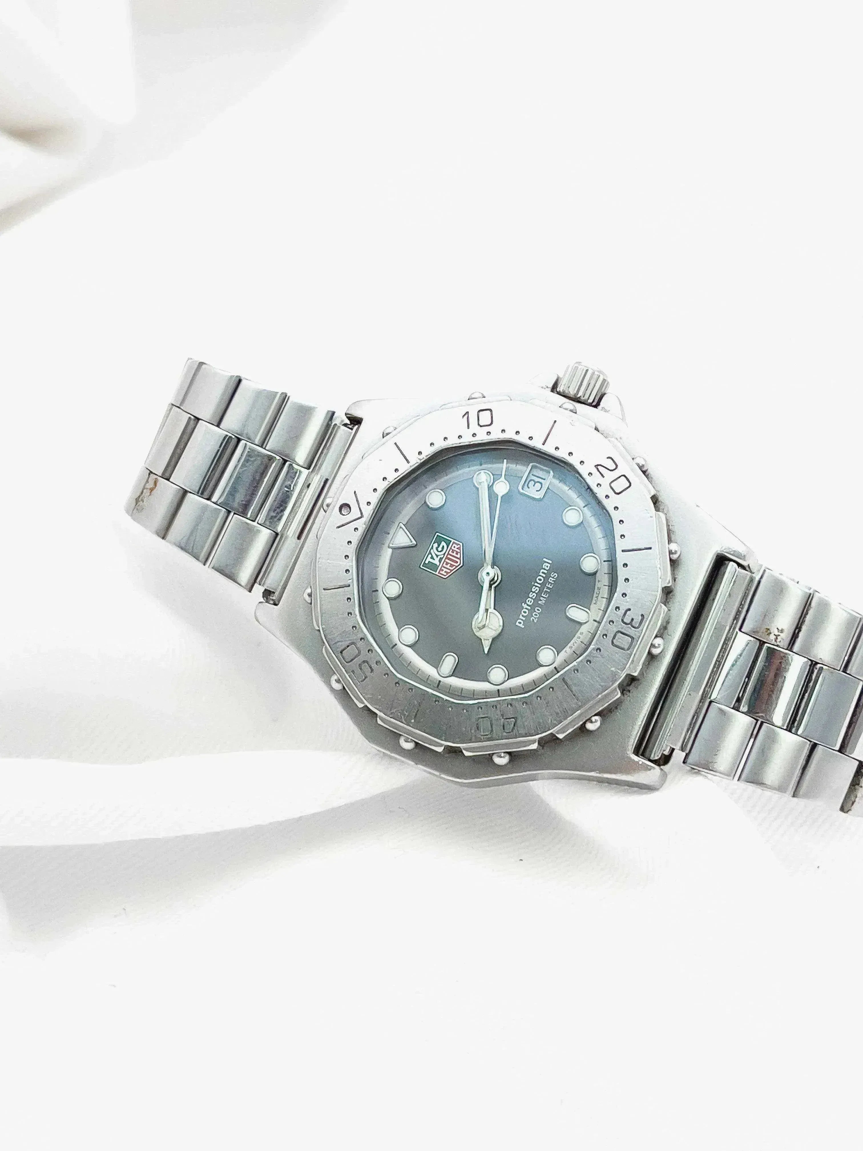Tag Heuer - Professional 3000 Classique Gris - 1990s - Atelier Victor
