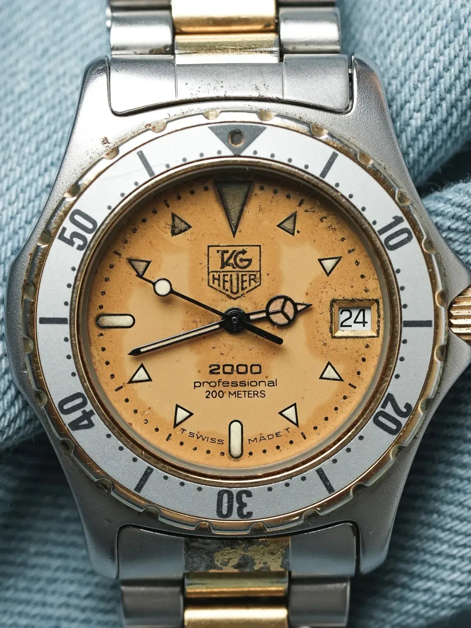 Tag Heuer - Professional 2000 34mm Gold Patina Bezel Steel - 1990s