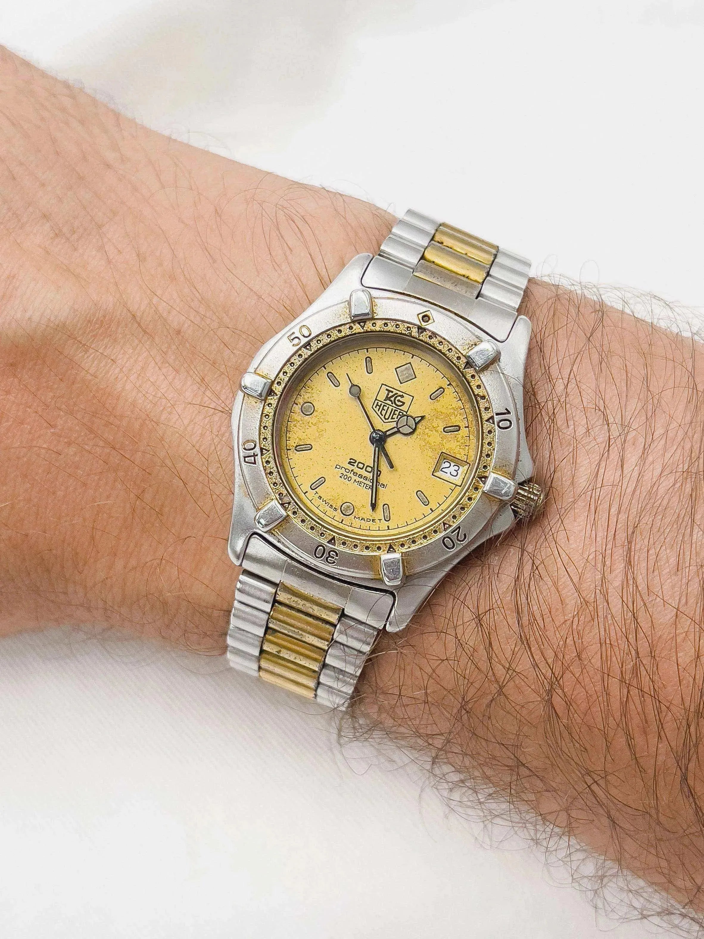 Tag Heuer - Professionnel 2000 Gold Patinée - 1990s - Atelier Victor Paris - Vintage Watch Shop Dubai