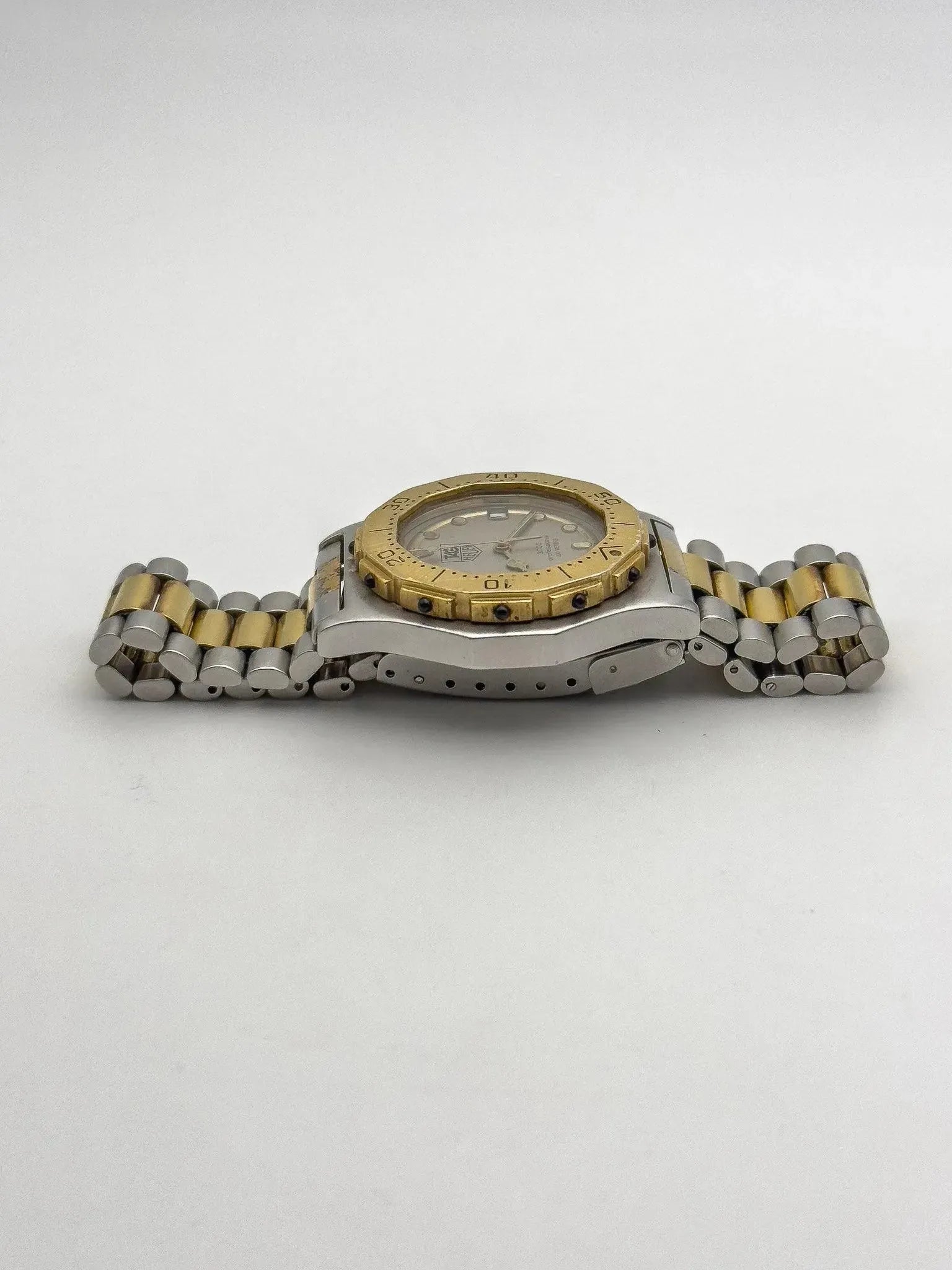 Tag Heuer - Professionnel 3000 Two Tones - 1990s - Atelier Victor - Vintage  Shop
