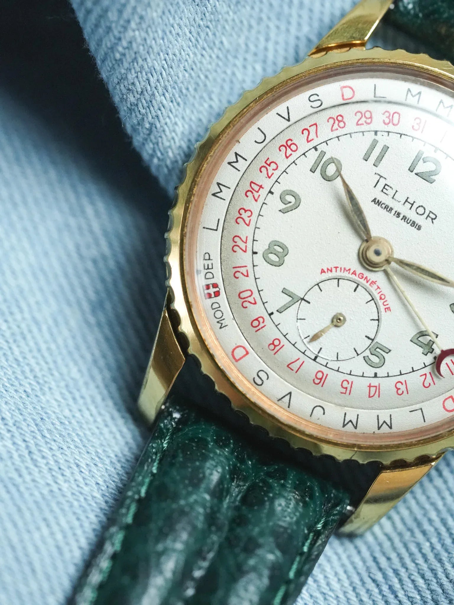 Telhor - Calendrier à lunette tournante plaqué or 36mm - 1960s - Atelier Victor