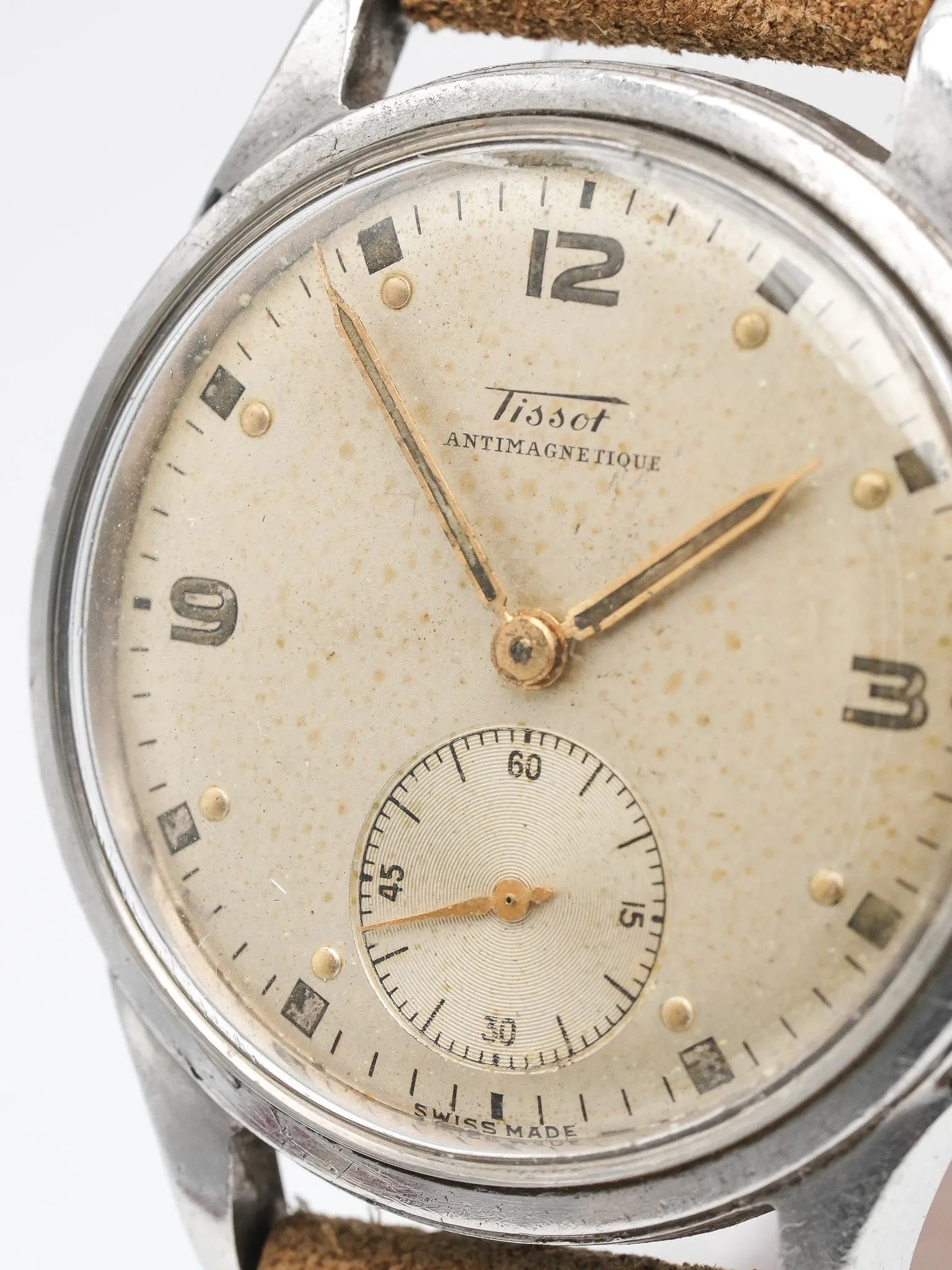 Tissot - Antimagnétique Acier Patine Crème Petite-seconde - 1950s - Atelier Victor Paris - Vintage Watch Shop Dubai