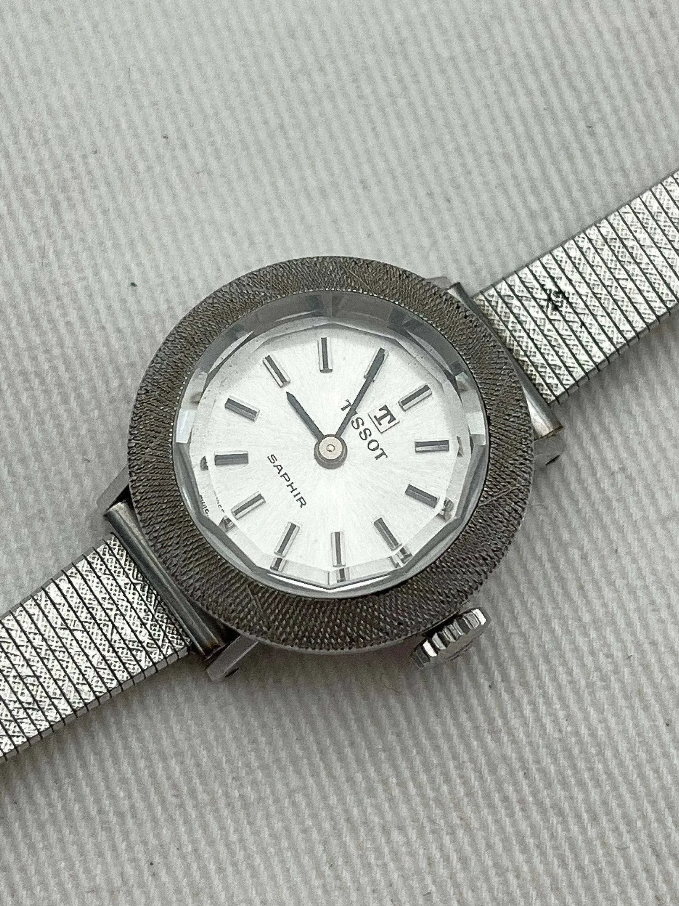 Tissot - Blanc Acier Femme - 1980s - Atelier Victor