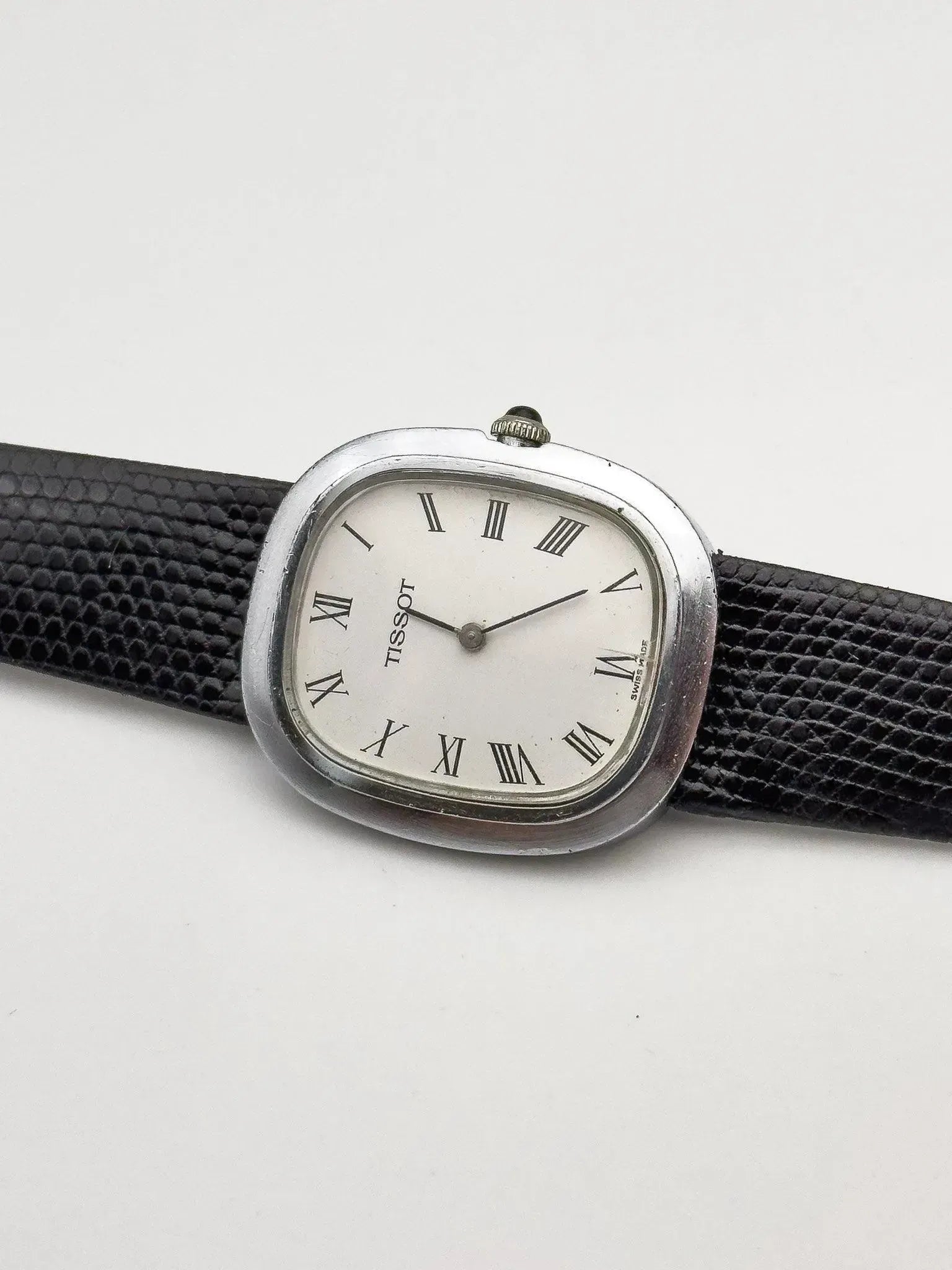 Tissot - Tonneau Romain Cabochon - 1970s - Atelier Victor