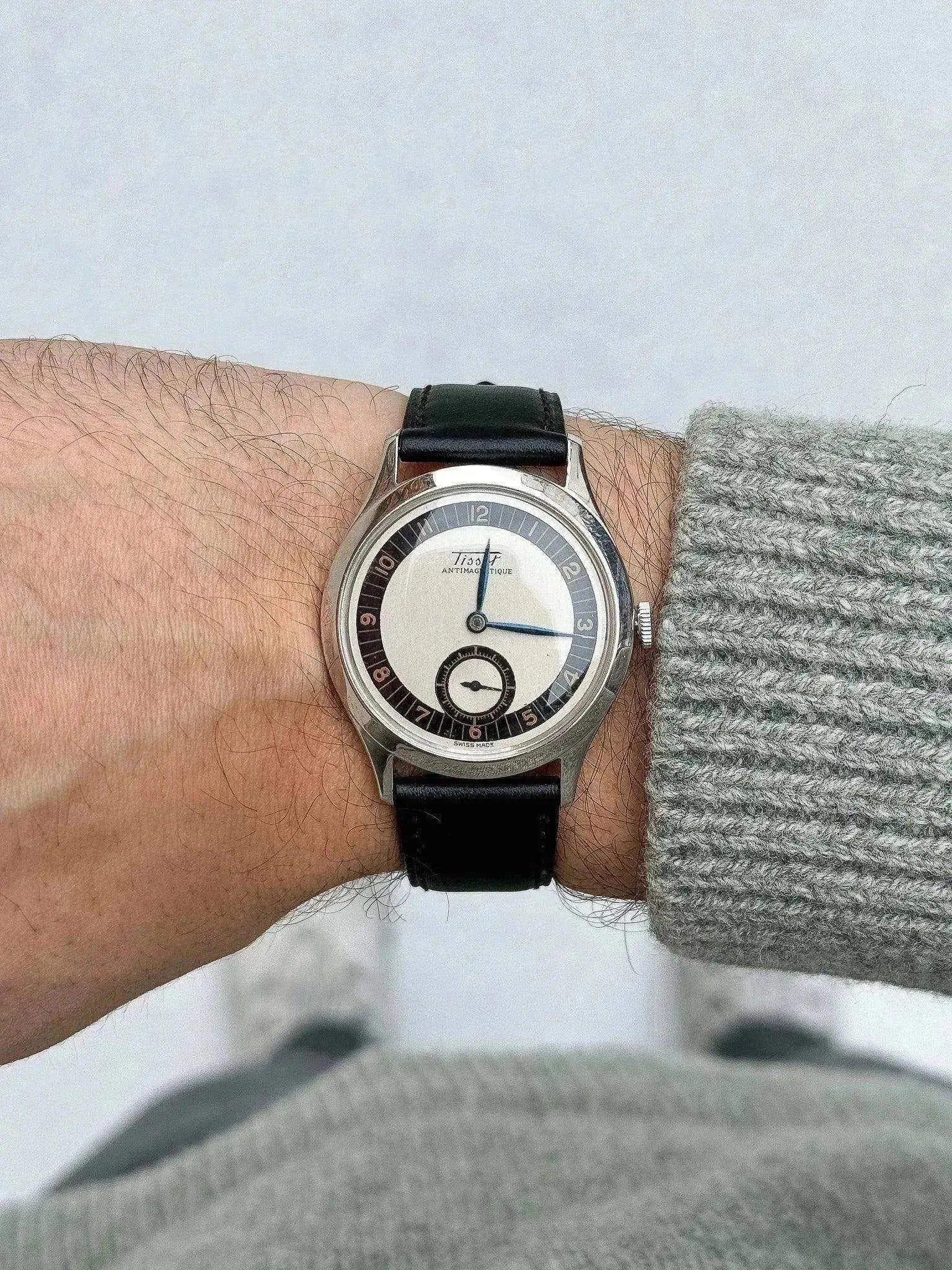Tissot - Tuxedo Jumbo Petite-seconde - 1960s - Atelier Victor - Vintage  Shop