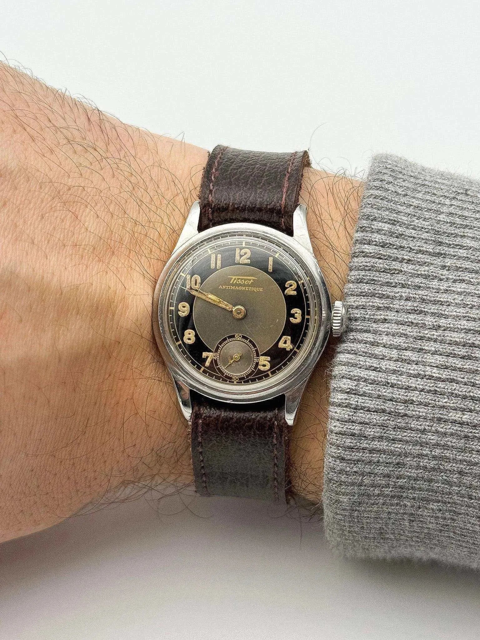 Tissot - Tuxedo Patine Noir - 1943 - Atelier Victor Paris - Vintage Watch Shop Dubai