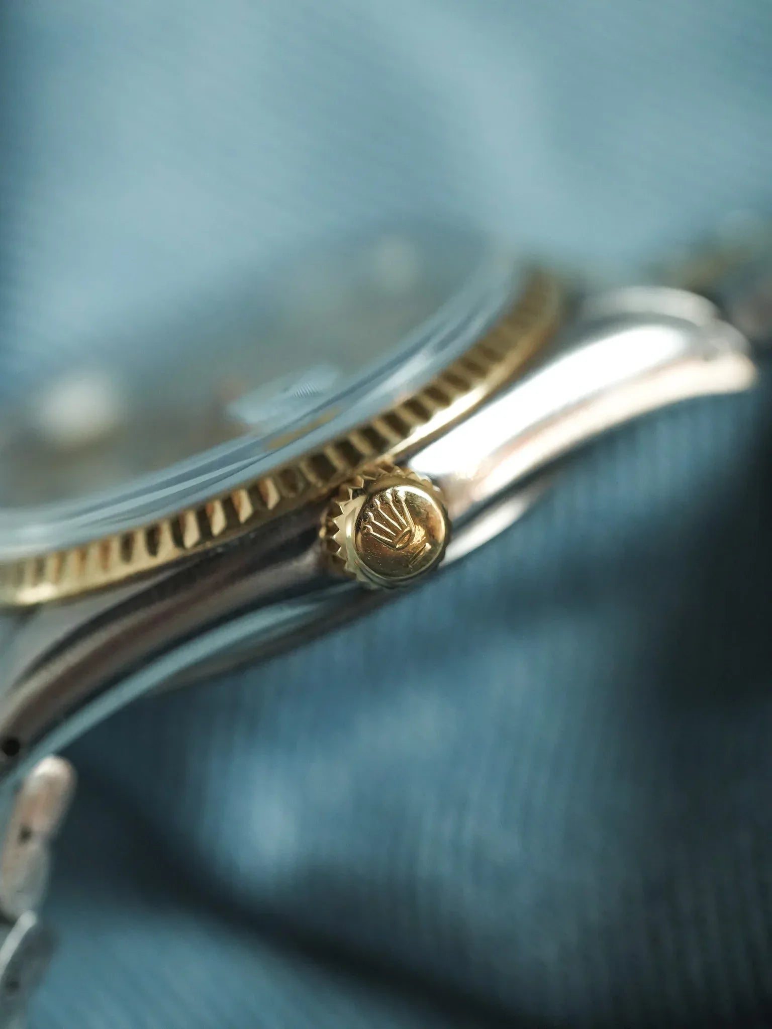 Tudor x Rolex - Prince Oysterdate Acier Or Cadran Lin Cannelée Or 18k - 1980s - Atelier Victor - Vintage  Shop