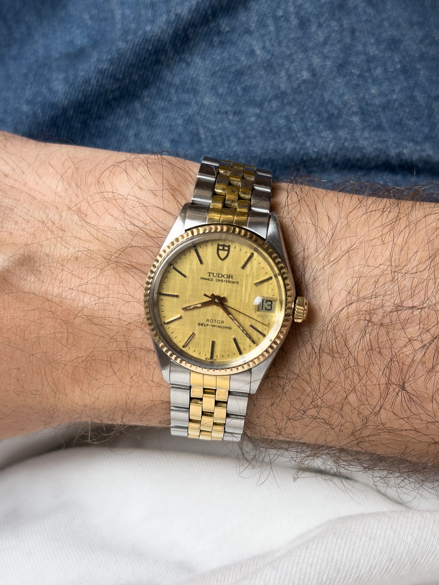 Tudor x Rolex - Prince Oysterdate Acier Or Cadran Lin Cannelée Or 18k - 1980s - Atelier Victor - Vintage  Shop
