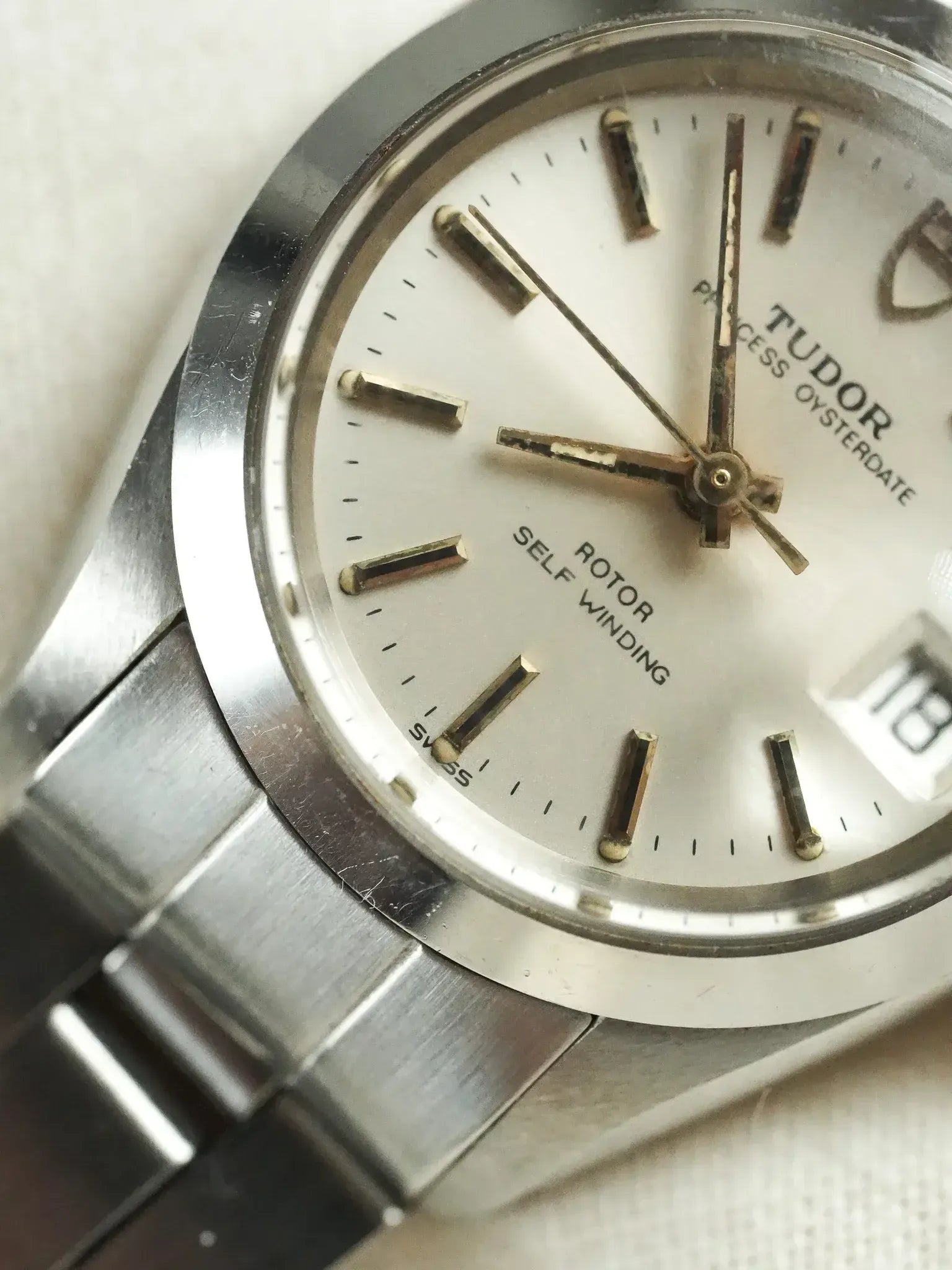 Tudor x Rolex - Princess Oysterdate 24mm Automatique Acier référence 92400 - 1985 - Atelier Victor