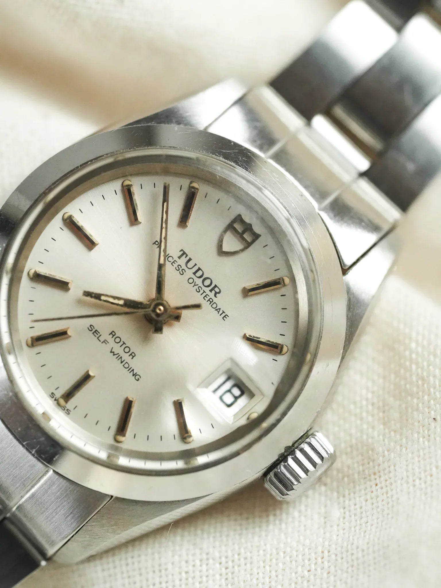 Tudor x Rolex - Princess Oysterdate 24mm Automatique Acier référence 92400 - 1985 - Atelier Victor
