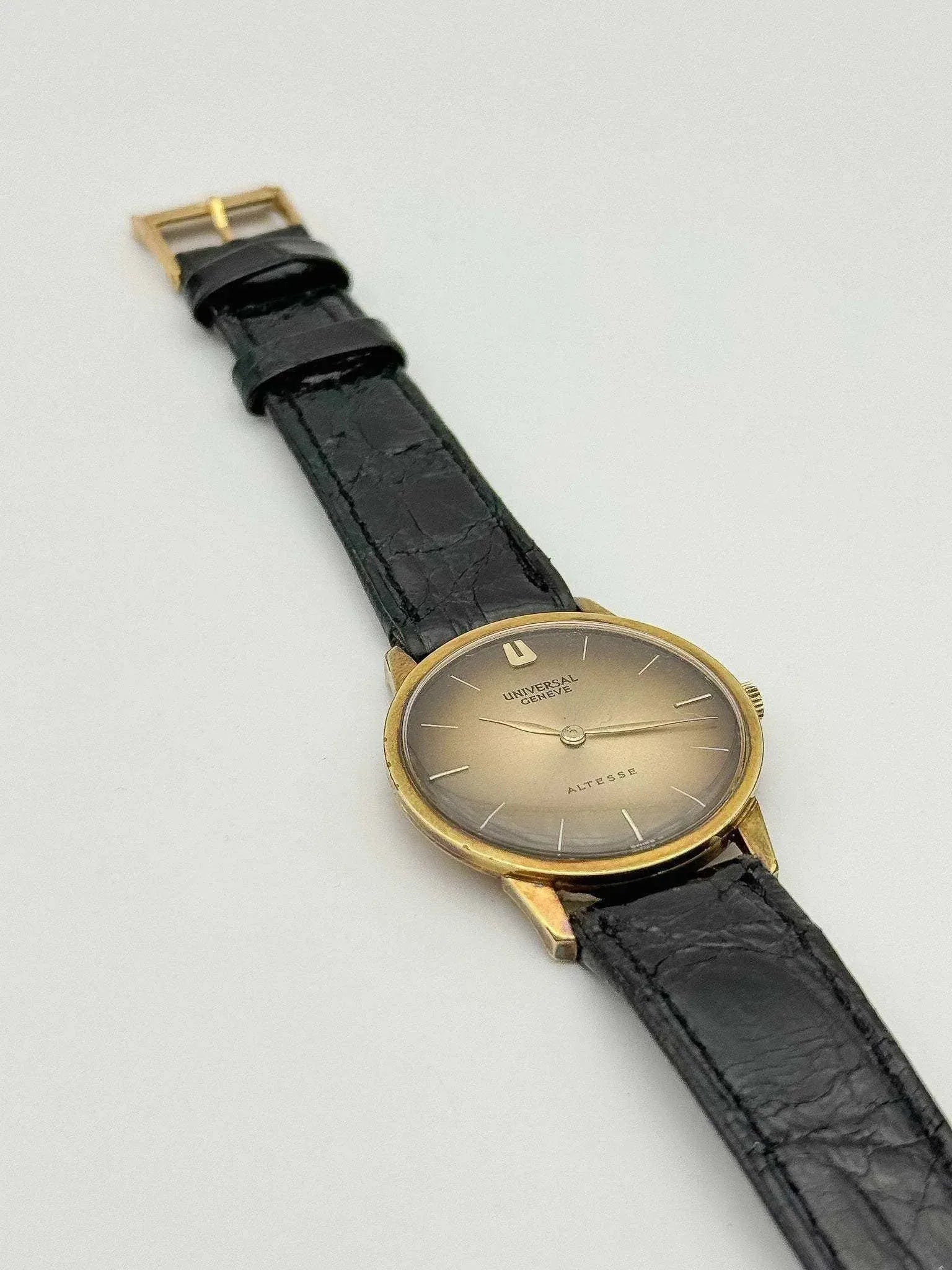 Universal Genève - Altesse Bronze - 1970s - Atelier Victor - Vintage  Shop