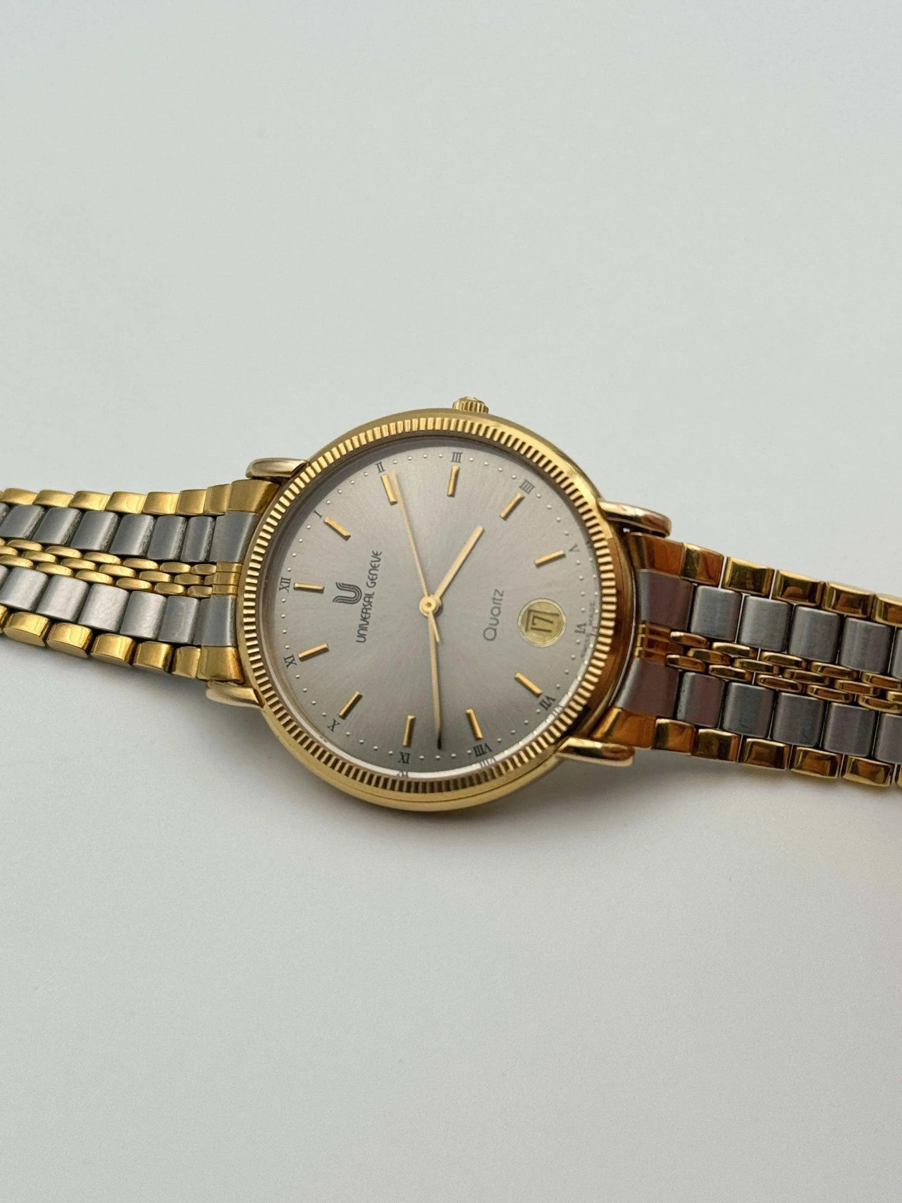 Universal Genève - Circle Steel & Gold Cannelé - 1980’s - Atelier Victor - Vintage  Shop