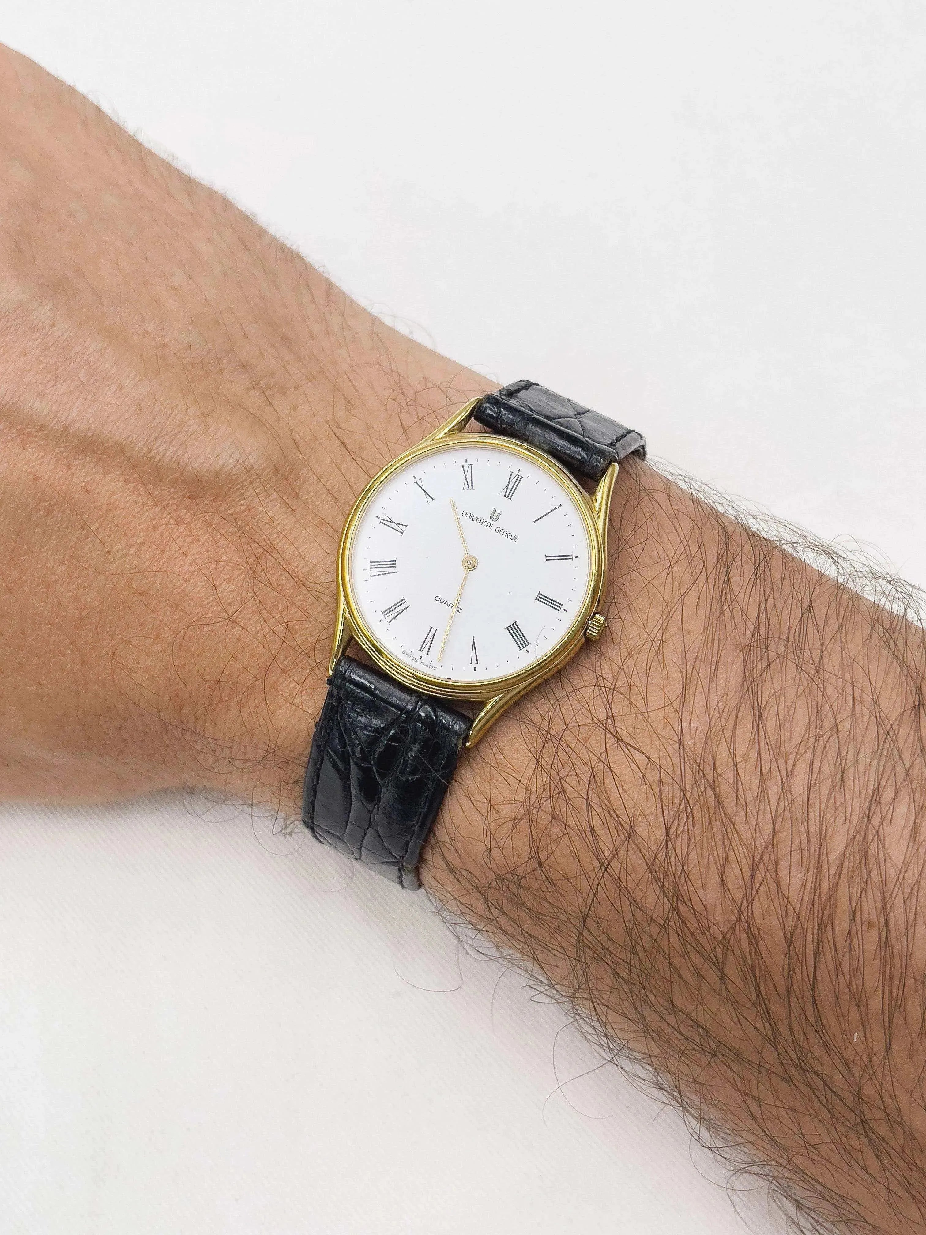 Universal Genève - Dress Watch Romain - 1970’s - Atelier Victor Paris - Vintage Watch Shop Dubai