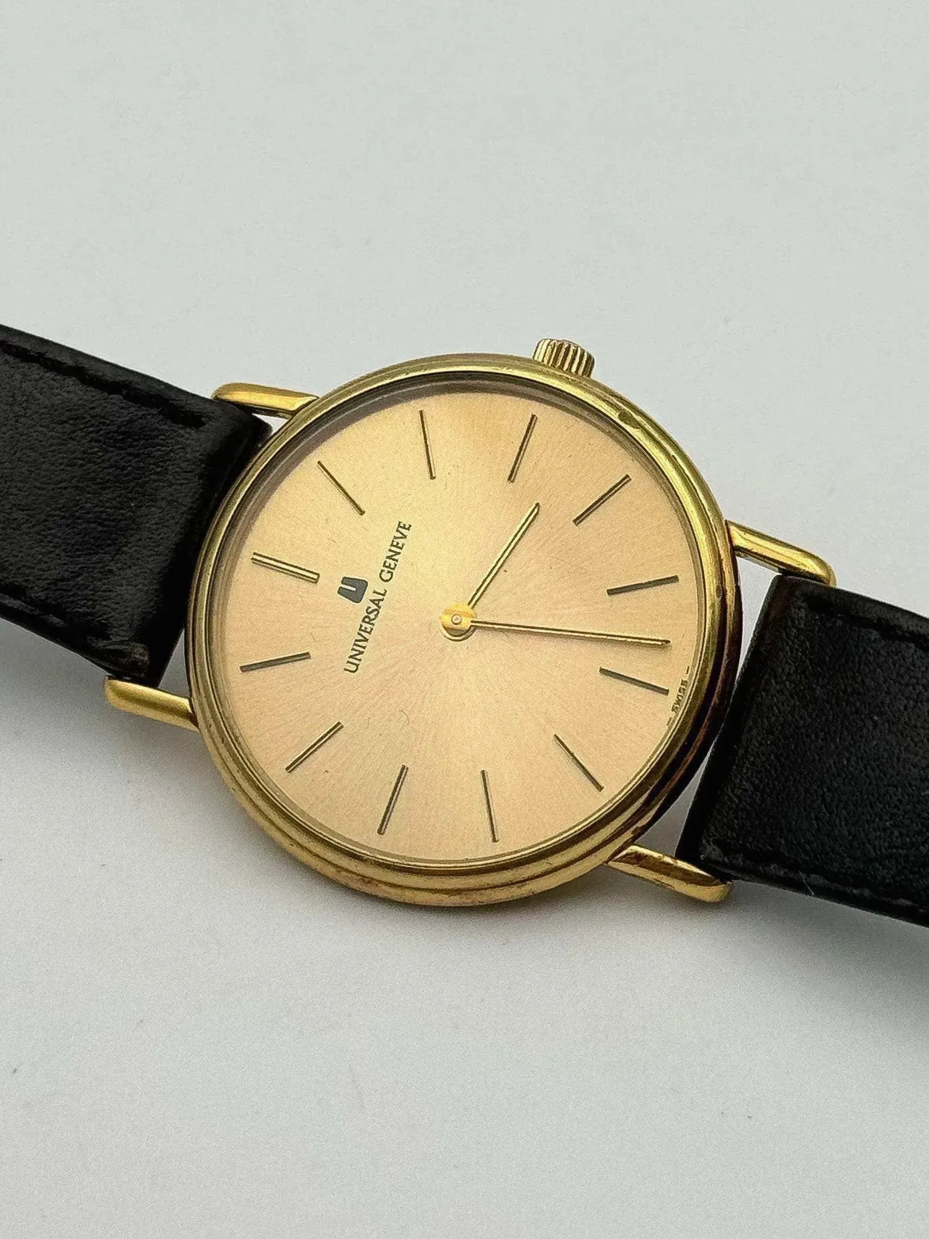 Universal Genève - Gold Dress Watch - 1970s - Atelier Victor