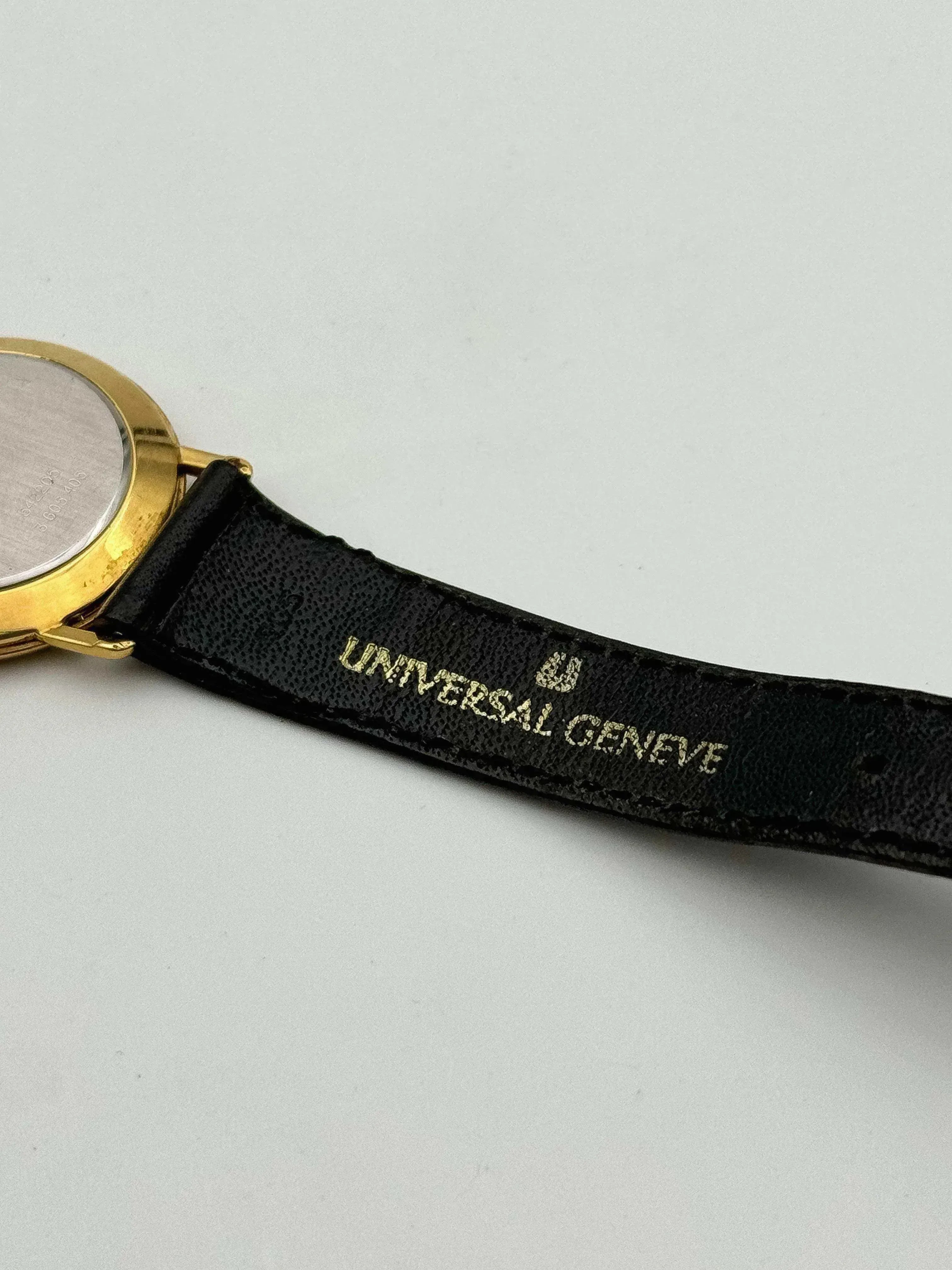 Universal Genève - Gold Dress Watch - 1970s - Atelier Victor