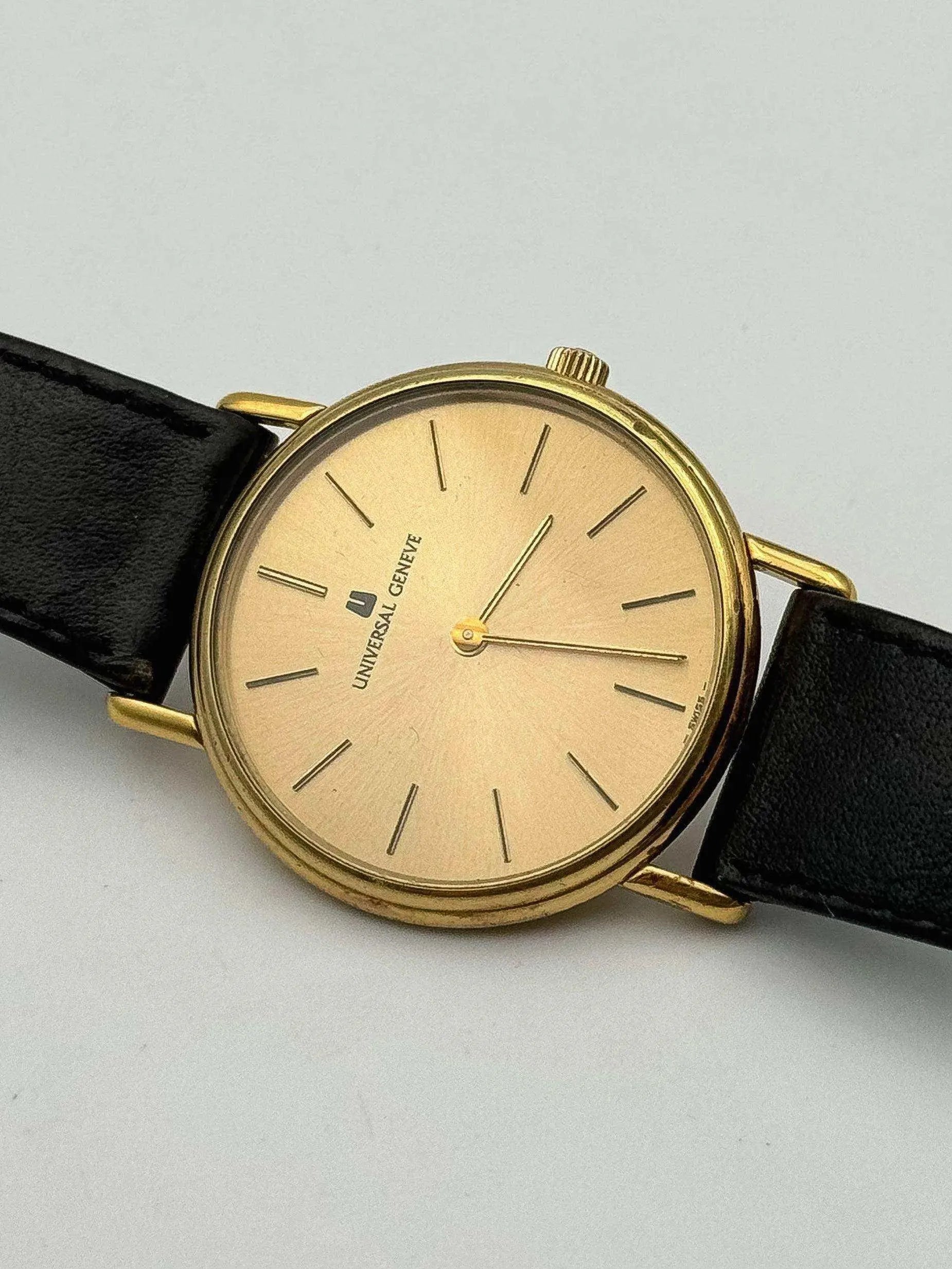 Universal Genève - Gold Dress Watch - 1970s - Atelier Victor Paris - Vintage Watch Shop Dubai