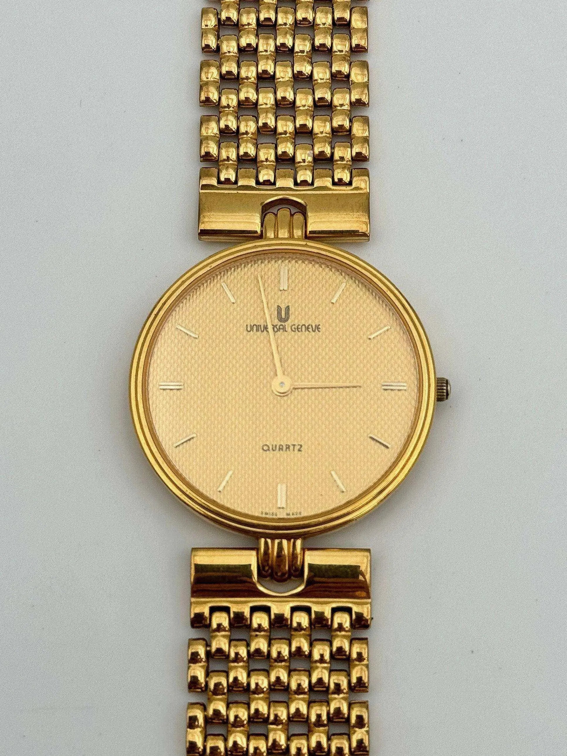 Universal Genève - Gold Grain de riz - 1970’s - Atelier Victor Paris - Vintage Watch Shop Dubai