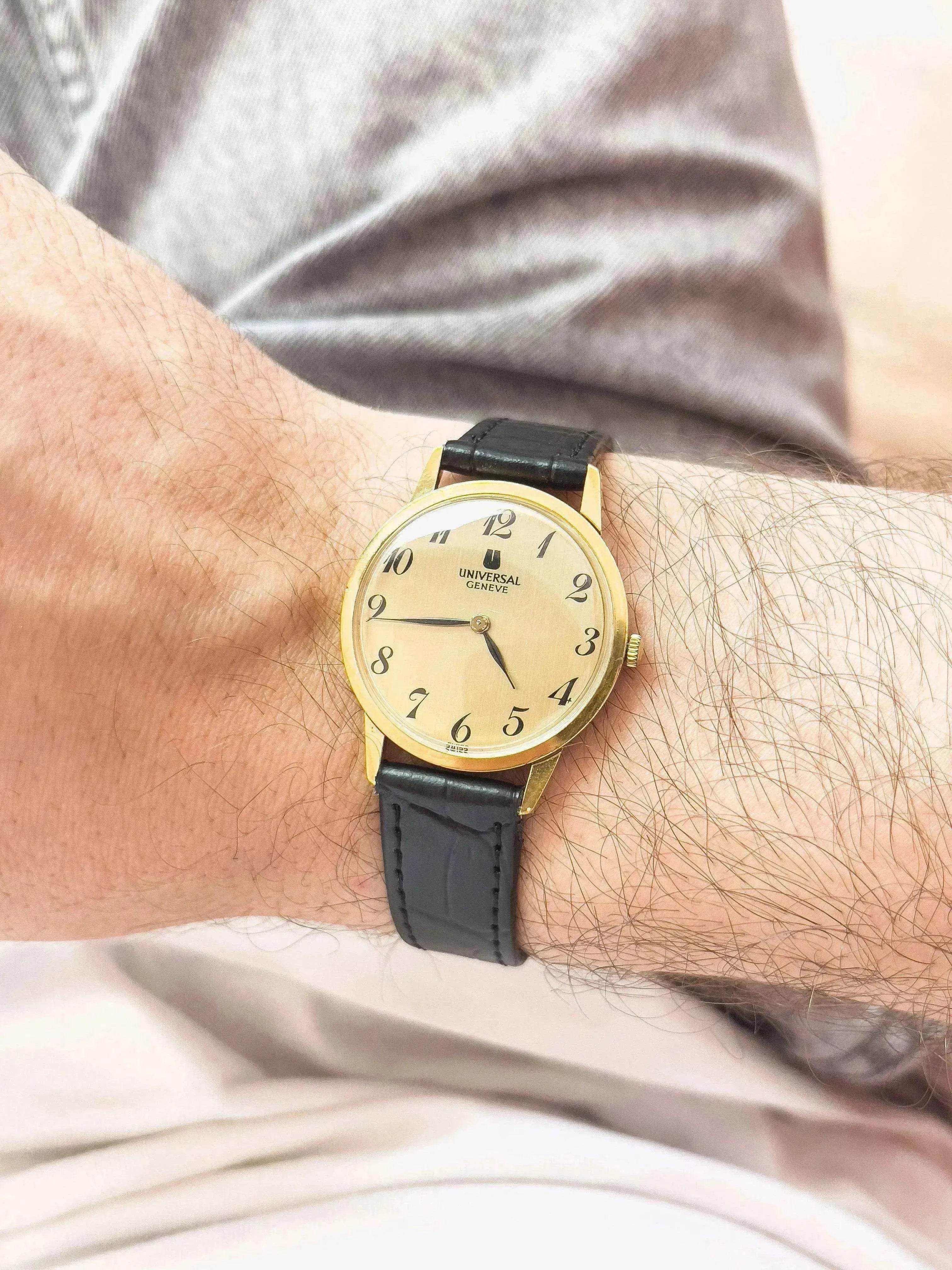 Universal Genève - Index Breguet - 1960s - Atelier Victor Paris - Vintage Watch Shop Dubai