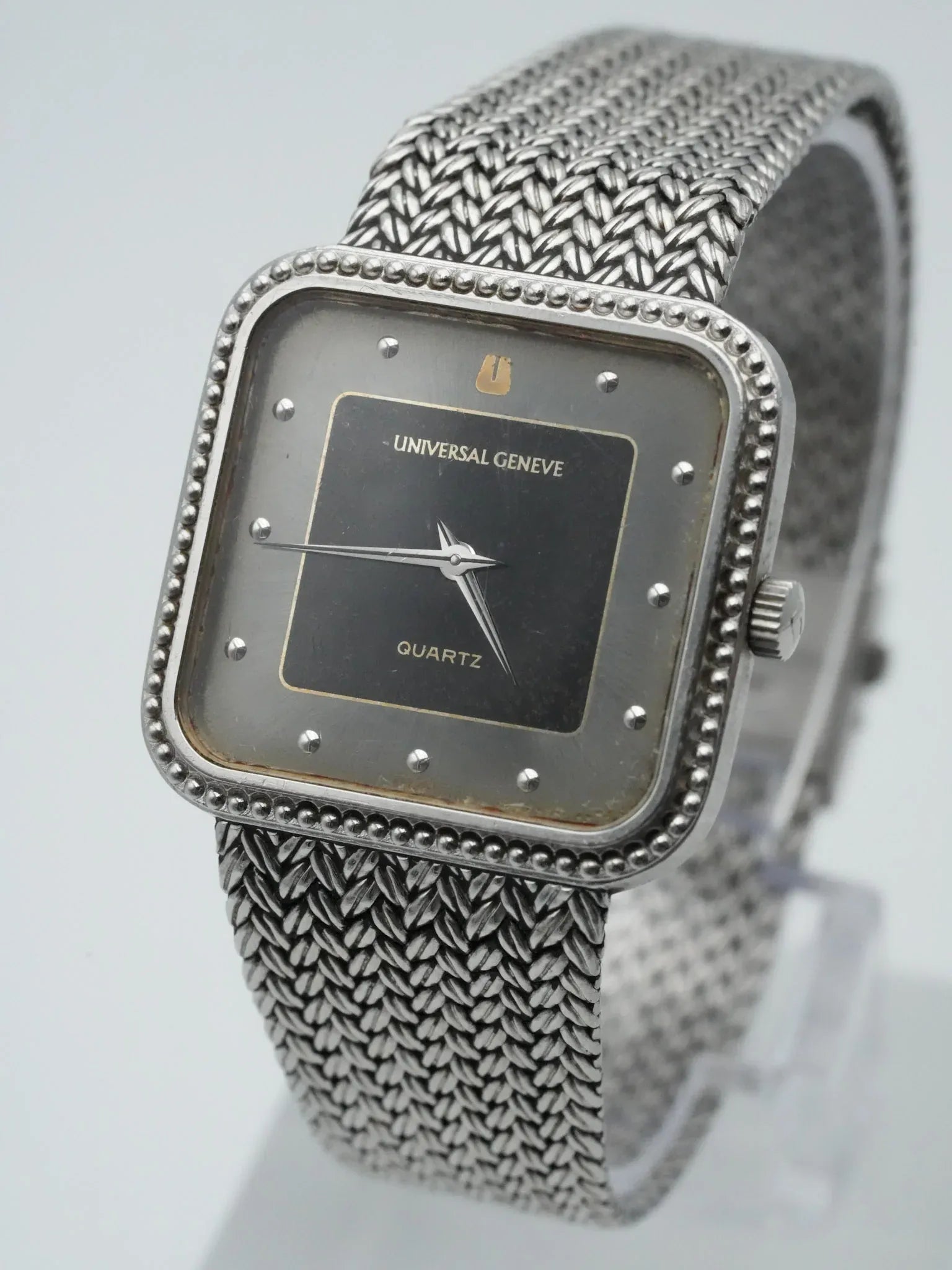 Universal Genève - Maille Acier Cadran Noir Patiné - 1980s - Atelier Victor