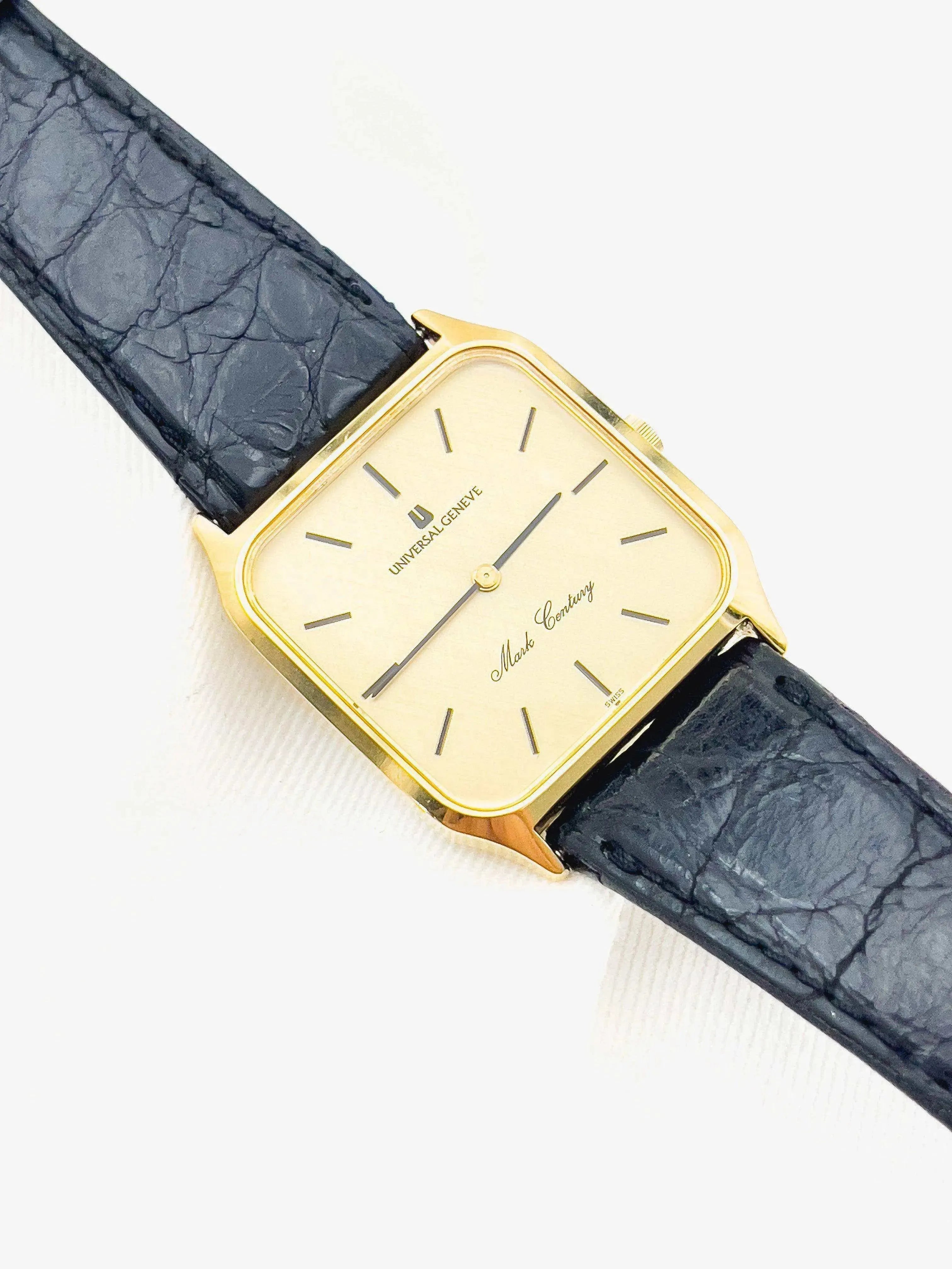 Universal Genève - Mark Century Gold - 1970s - Atelier Victor Paris - Vintage Watch Shop Dubai