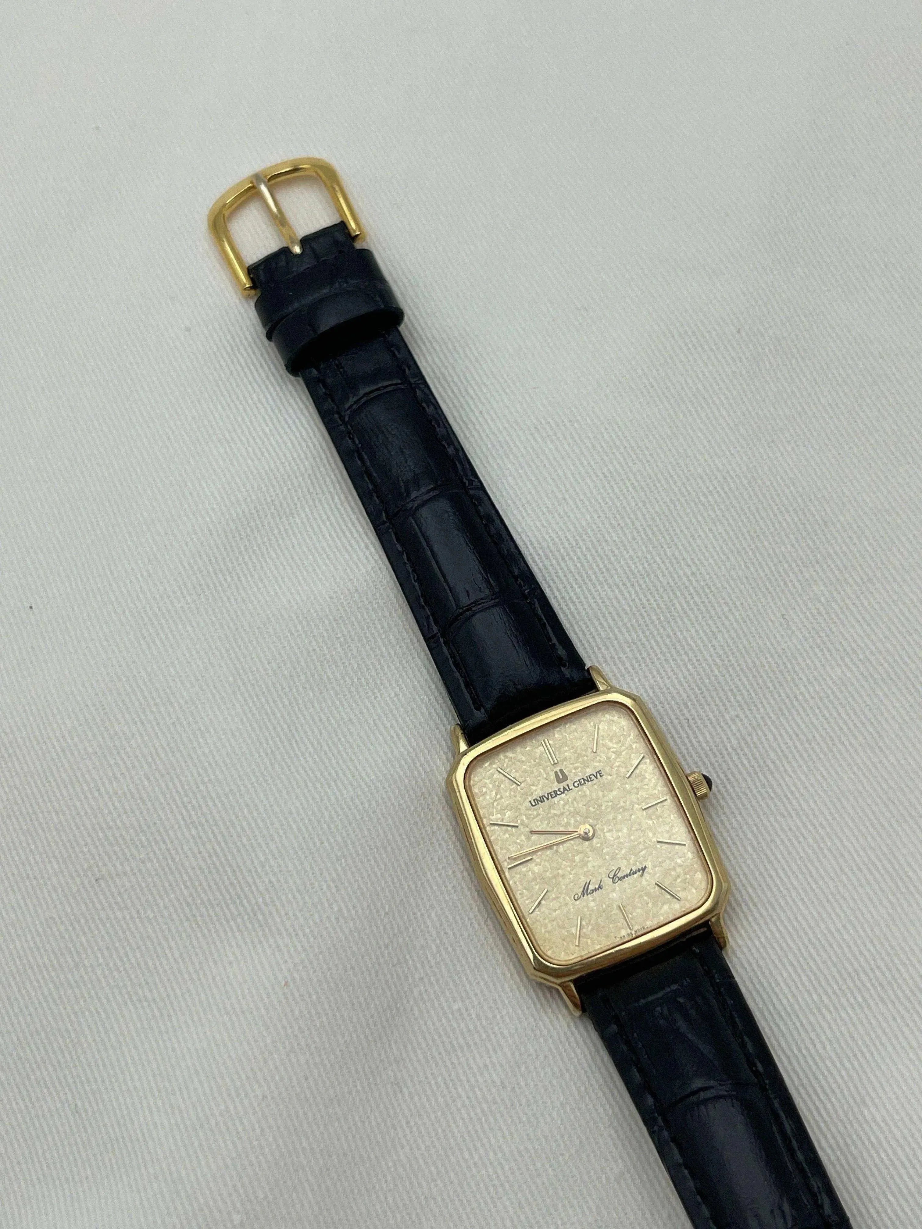 Universal Genève - Mark Century Rectangular - 1970s - Atelier Victor