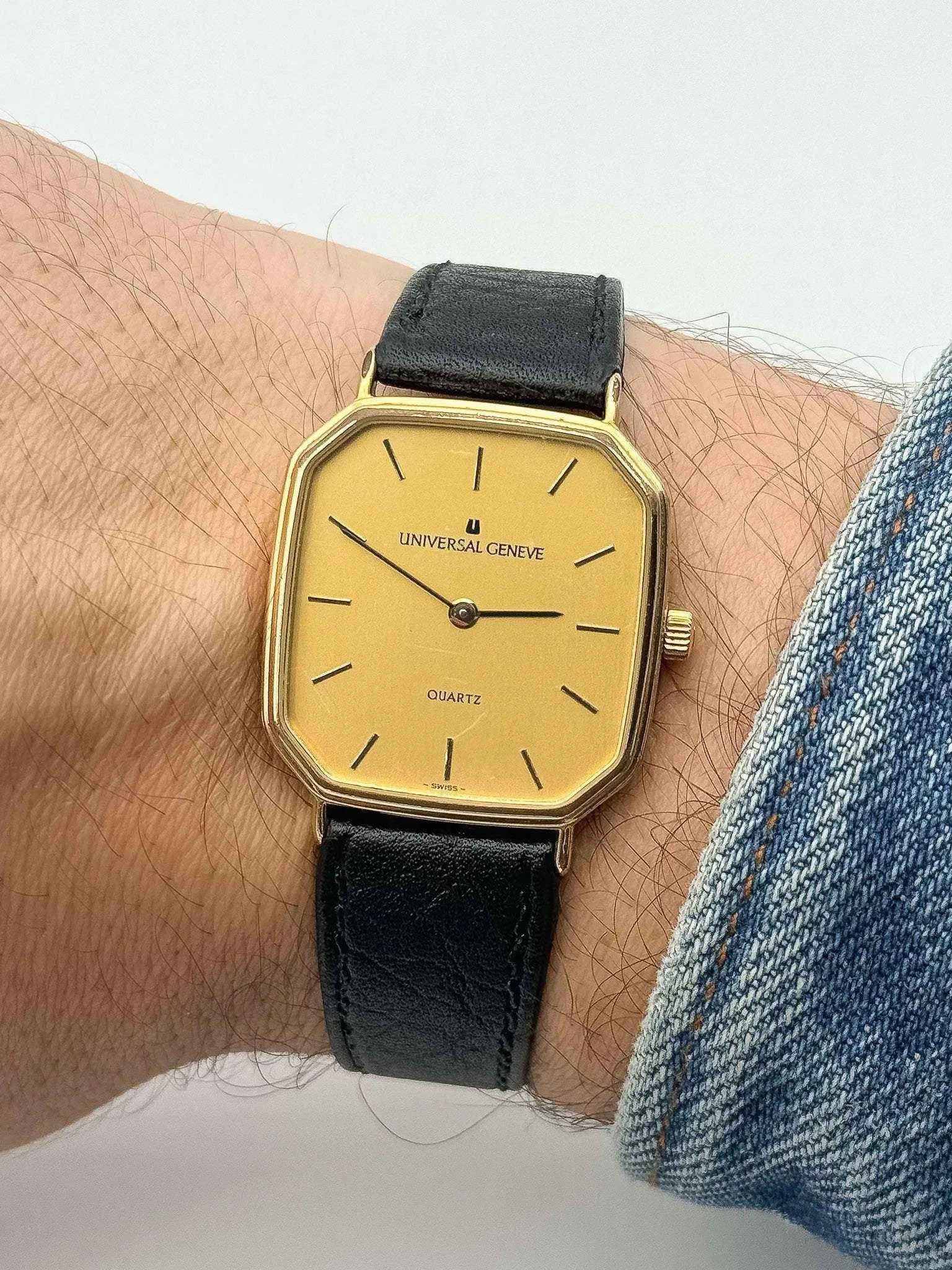 Universal Genève - Octogonal Gold - 1980s - Atelier Victor Paris - Vintage Watch Shop Dubai