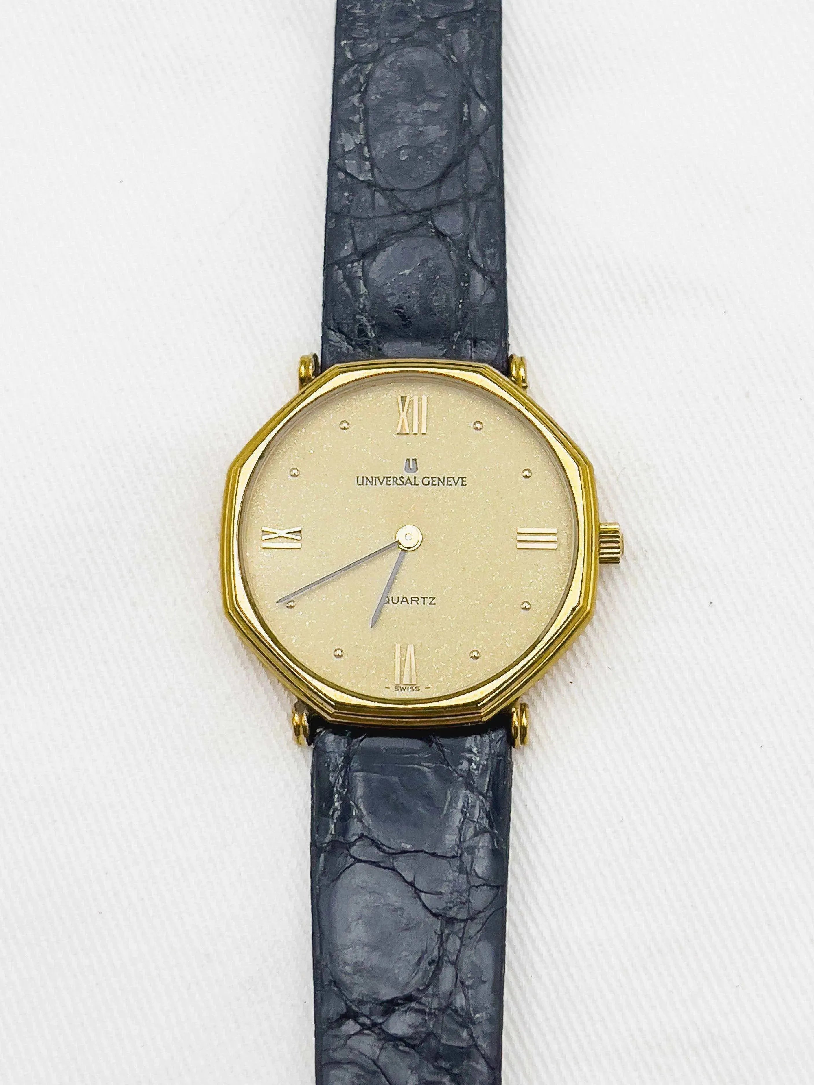 Universal Genève - Octogone Gold - 1970s - Atelier Victor Paris - Vintage Watch Shop Dubai