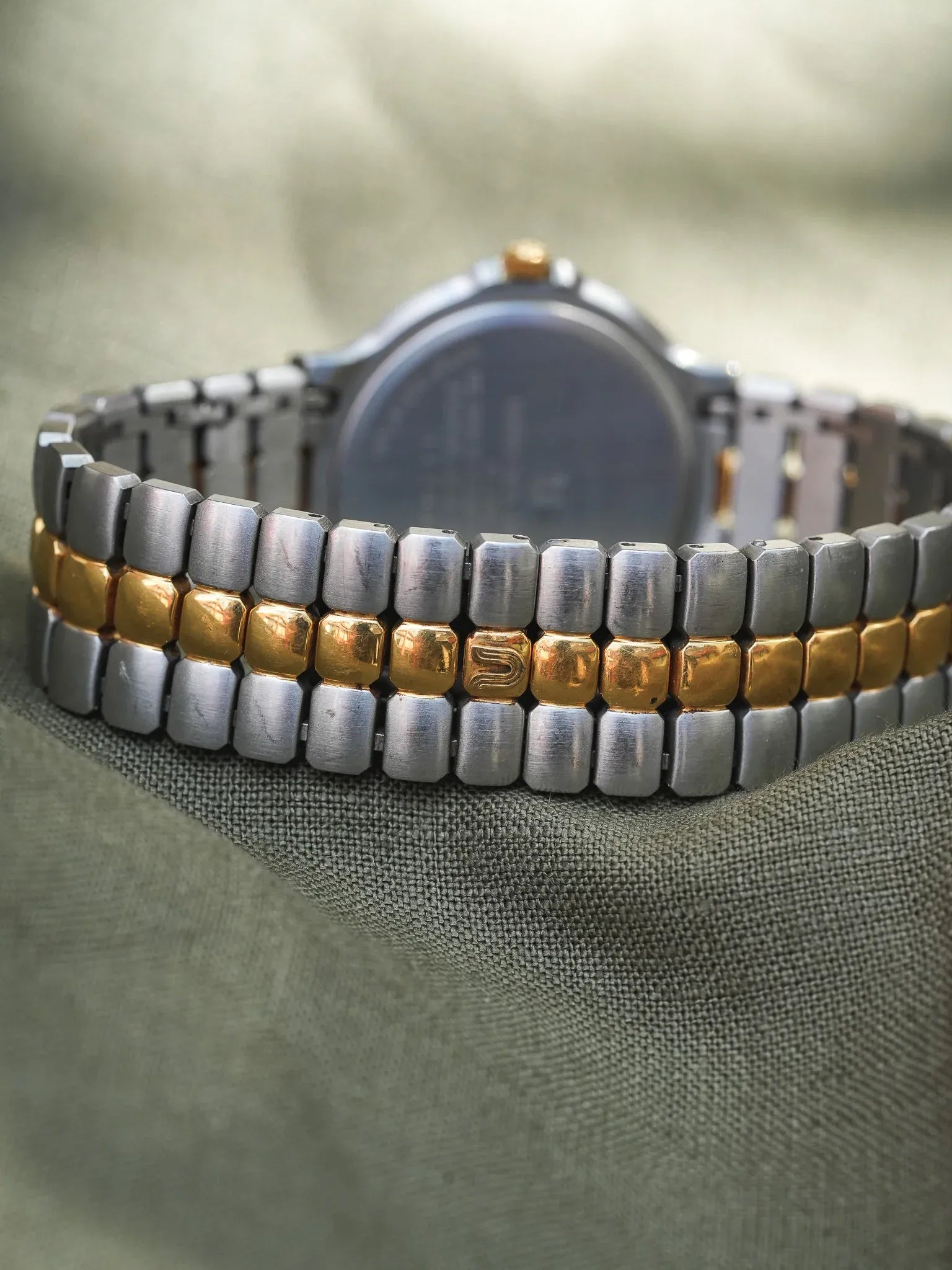 Universal Genève - Polerouter Acier Or Quartz Cadran Blanc - 1980s - Atelier Victor