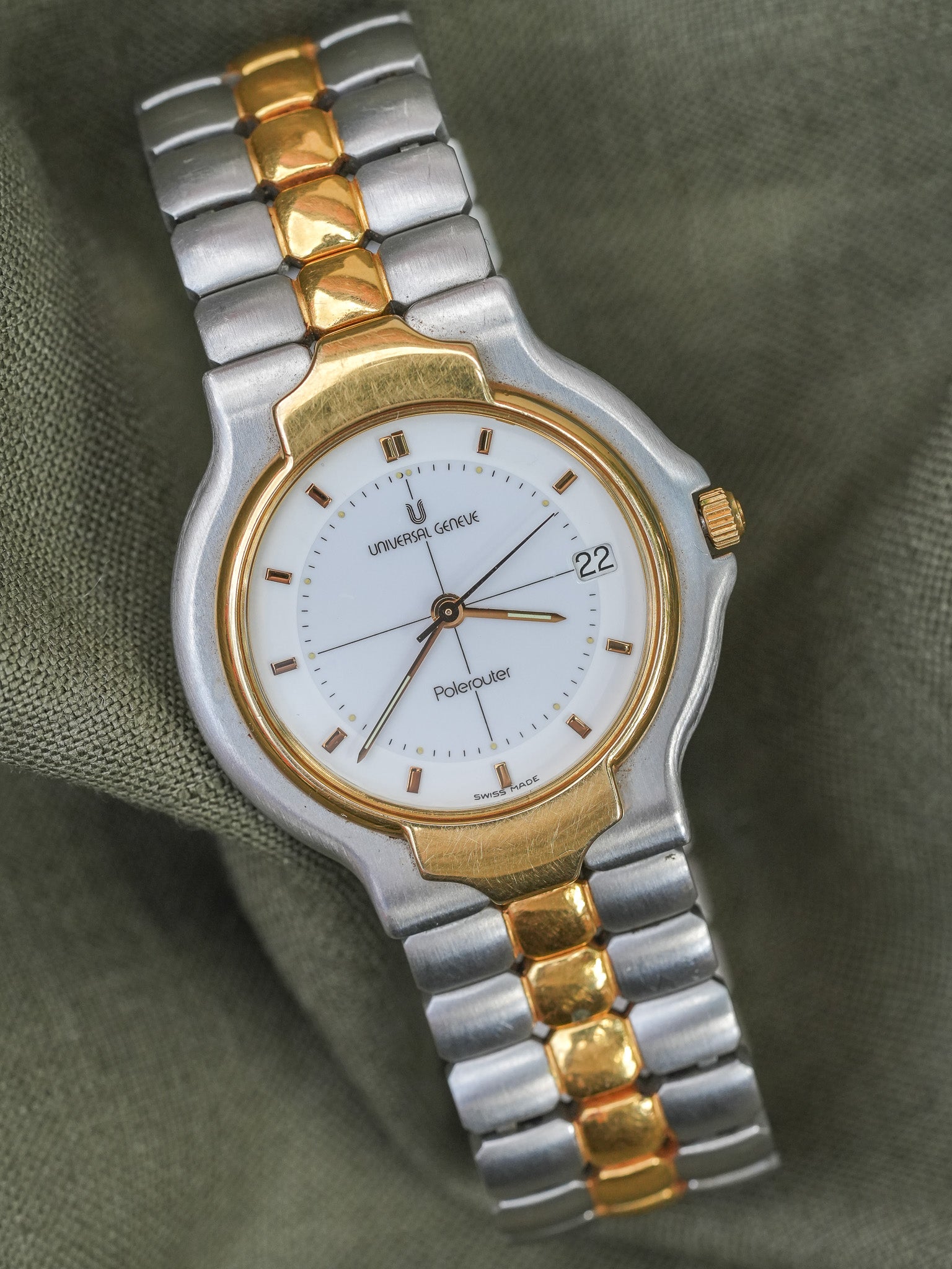 Universal Genève - Polerouter Acier Or Quartz Cadran Blanc - 1980s - Atelier Victor - Vintage  Shop