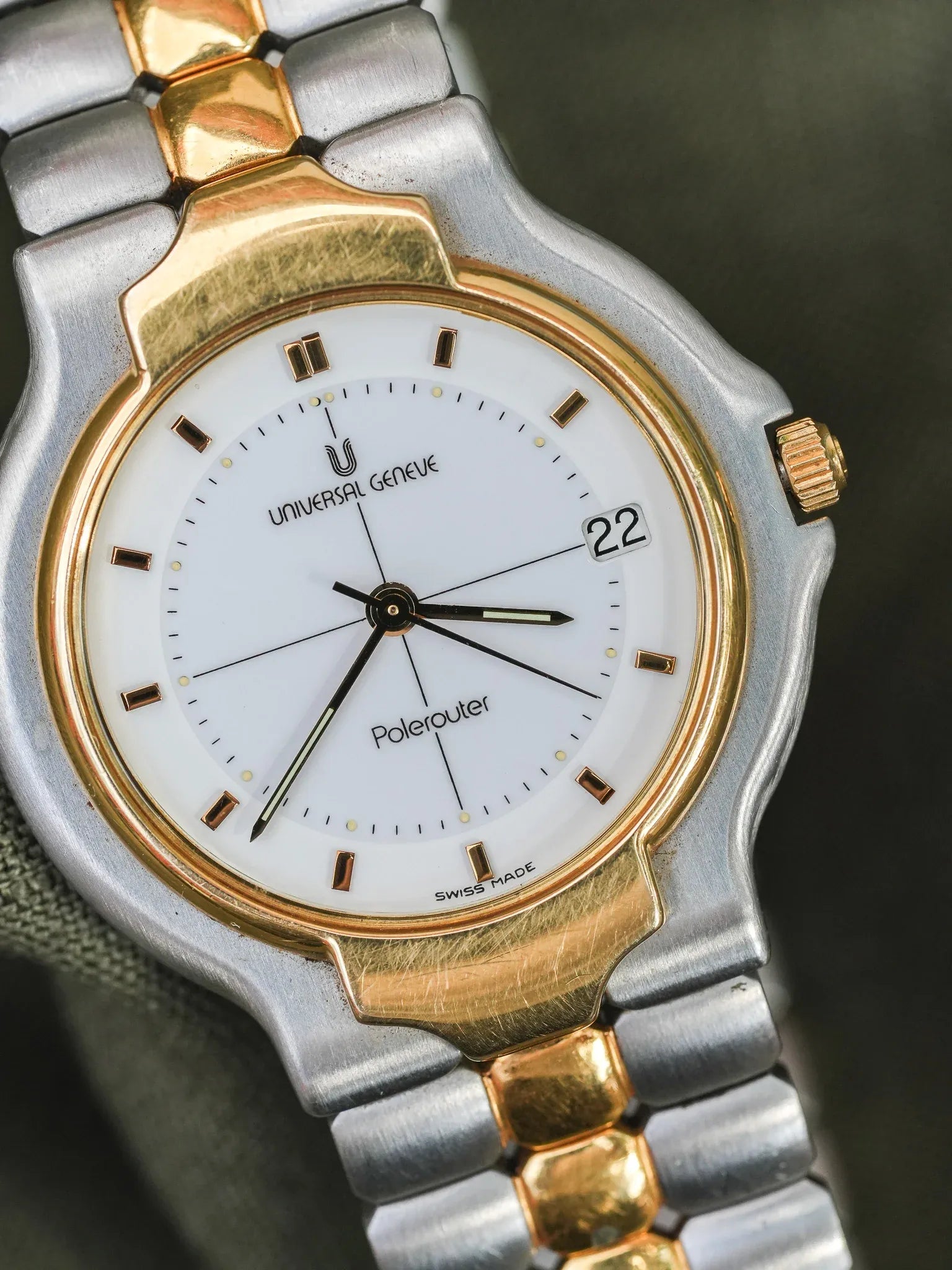 Universal Genève - Polerouter Acier Or Quartz Cadran Blanc - 1980s - Atelier Victor - Vintage  Shop