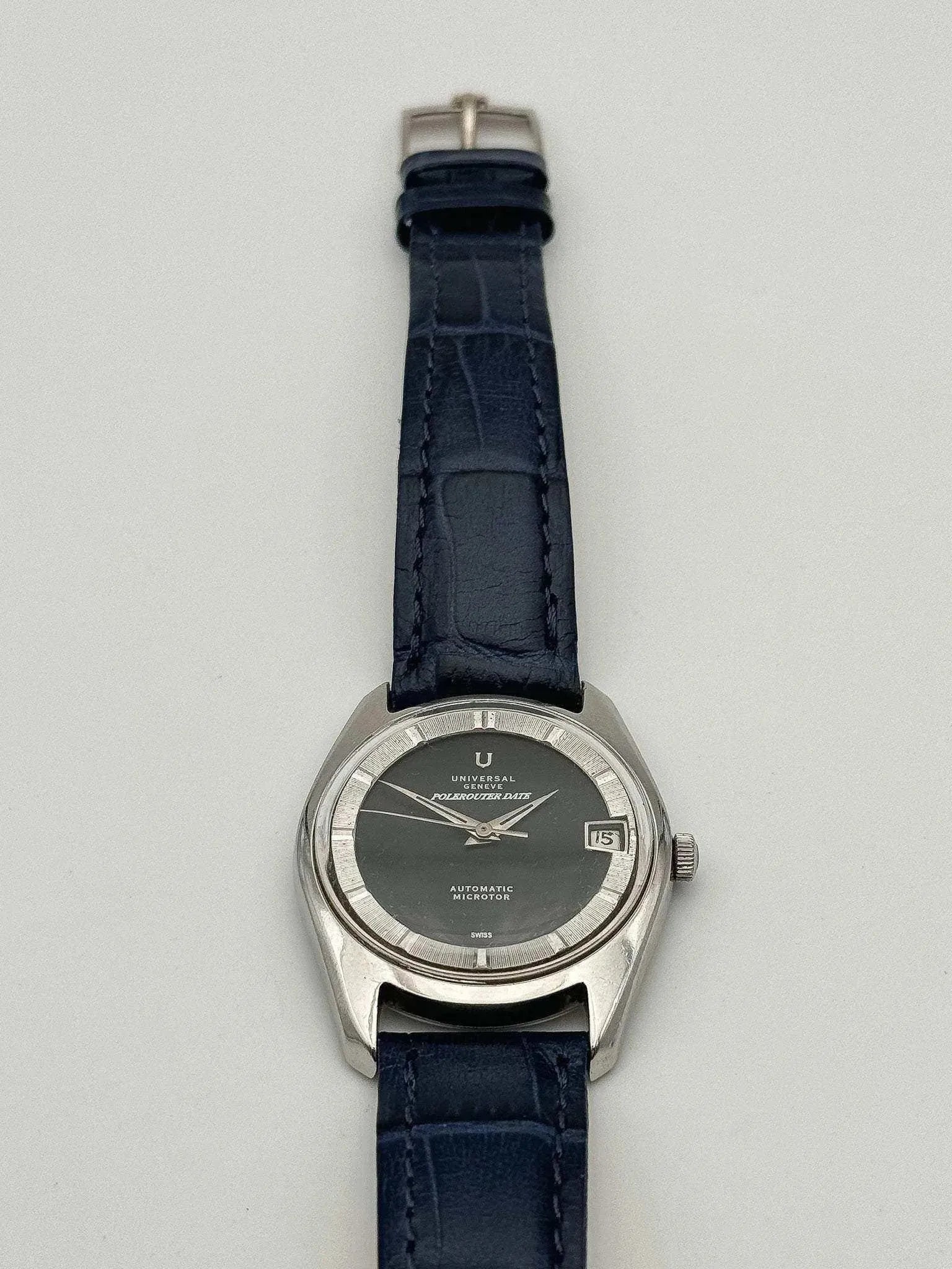 Universal Genève - Polerouter Date Micro Rotor - 1960’s - Atelier Victor Paris - Vintage Watch Shop Dubai