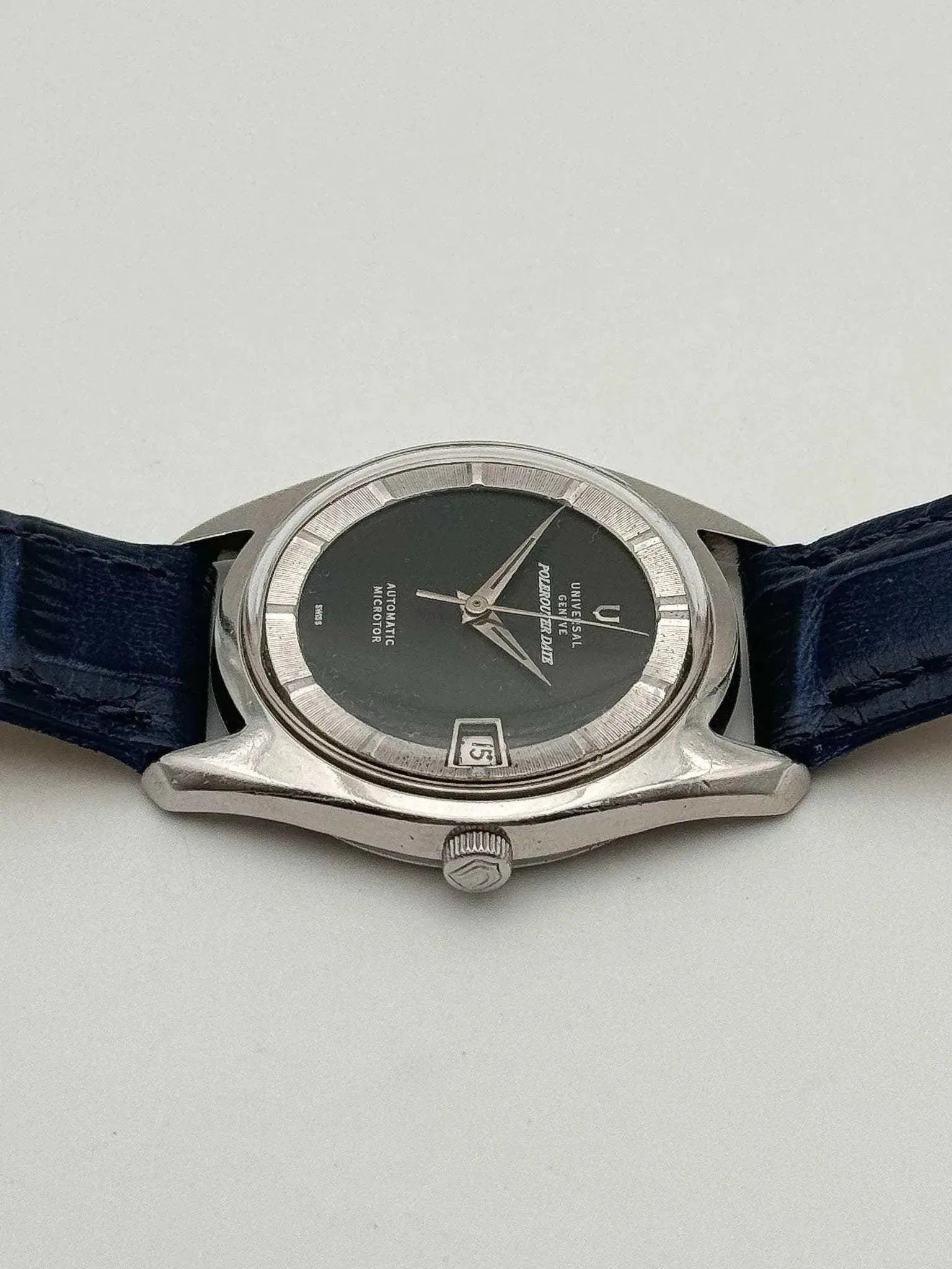 Universal Genève - Polerouter Date Micro Rotor - 1960s - Atelier Victor - Vintage  Shop