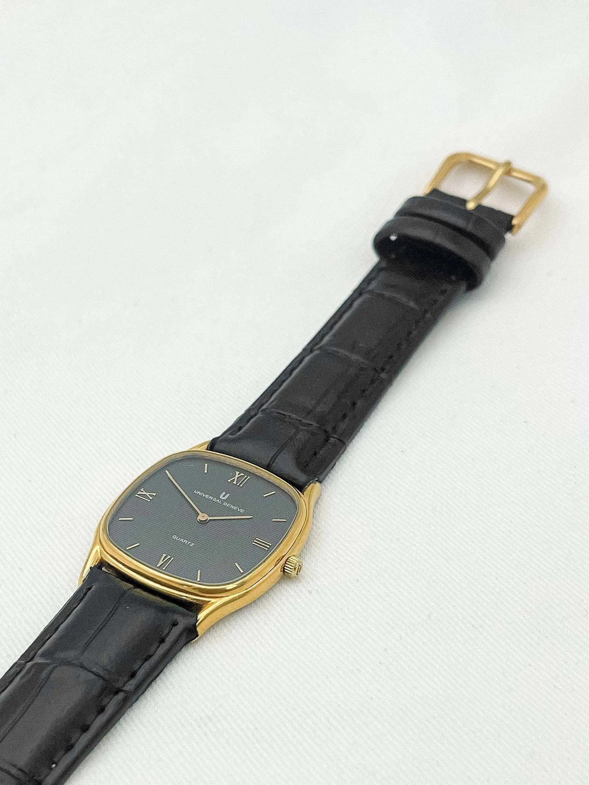 Universal Geneve - Sidereal Grey Dial - 1970s - Atelier Victor Paris - Vintage Watch Shop Dubai