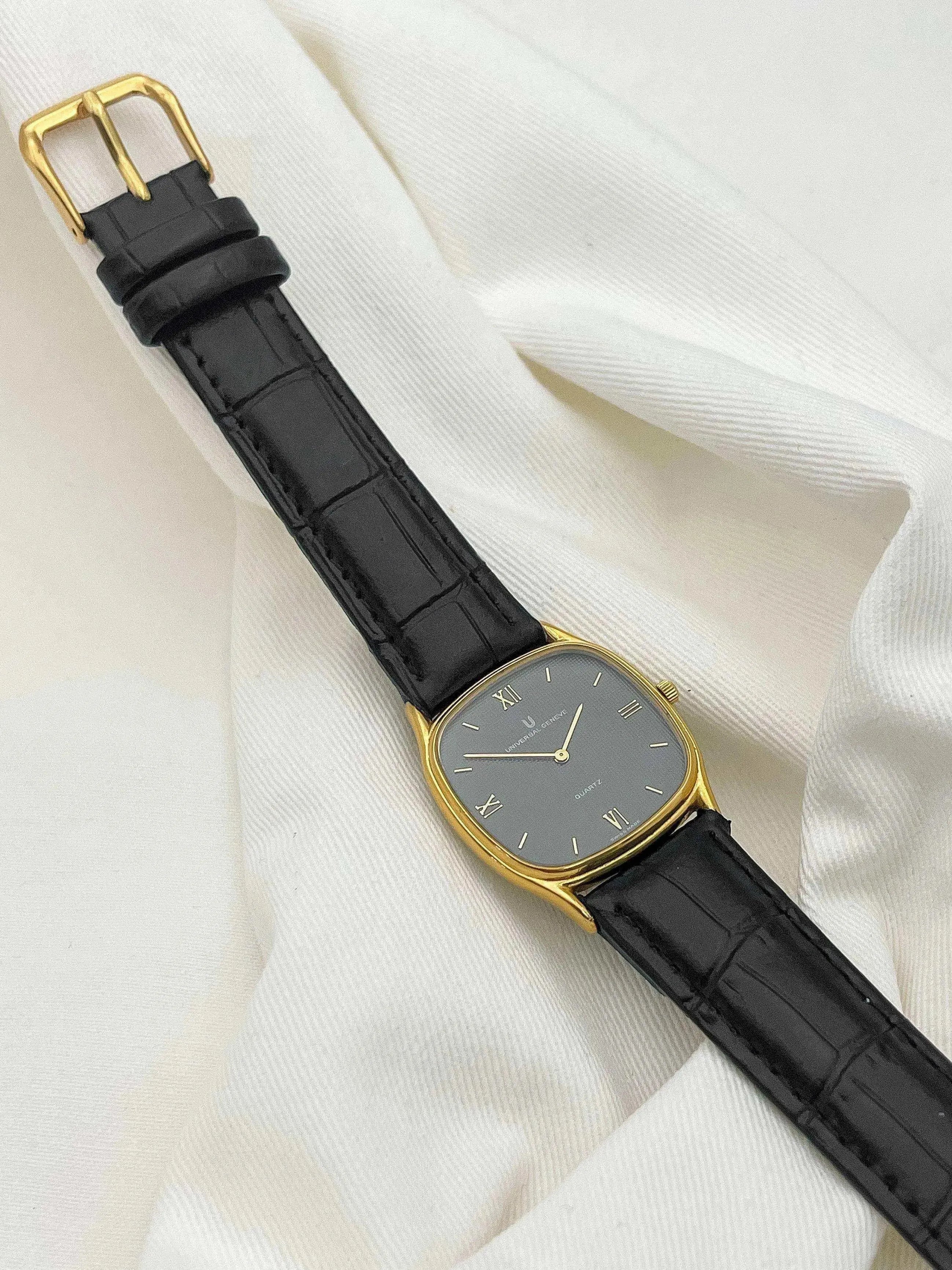 Universal Geneve - Sidereal Grey Dial - 1970s - Atelier Victor Paris - Vintage Watch Shop Dubai