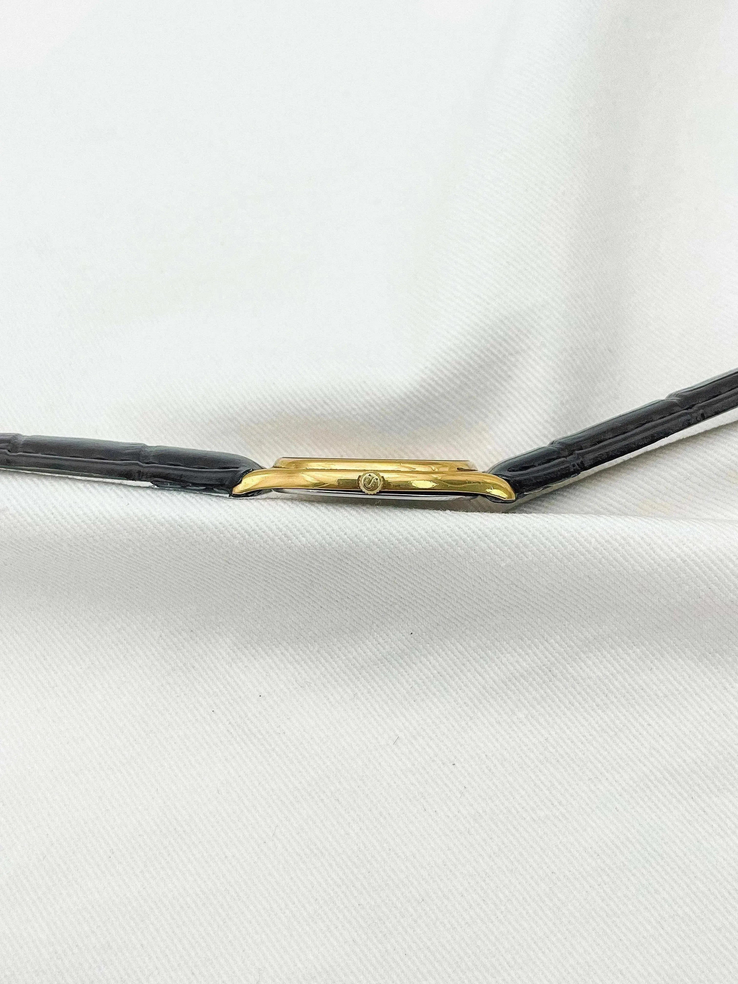 Universal Geneve - Sidereal Grey Dial - 1970s - Atelier Victor - Vintage  Shop