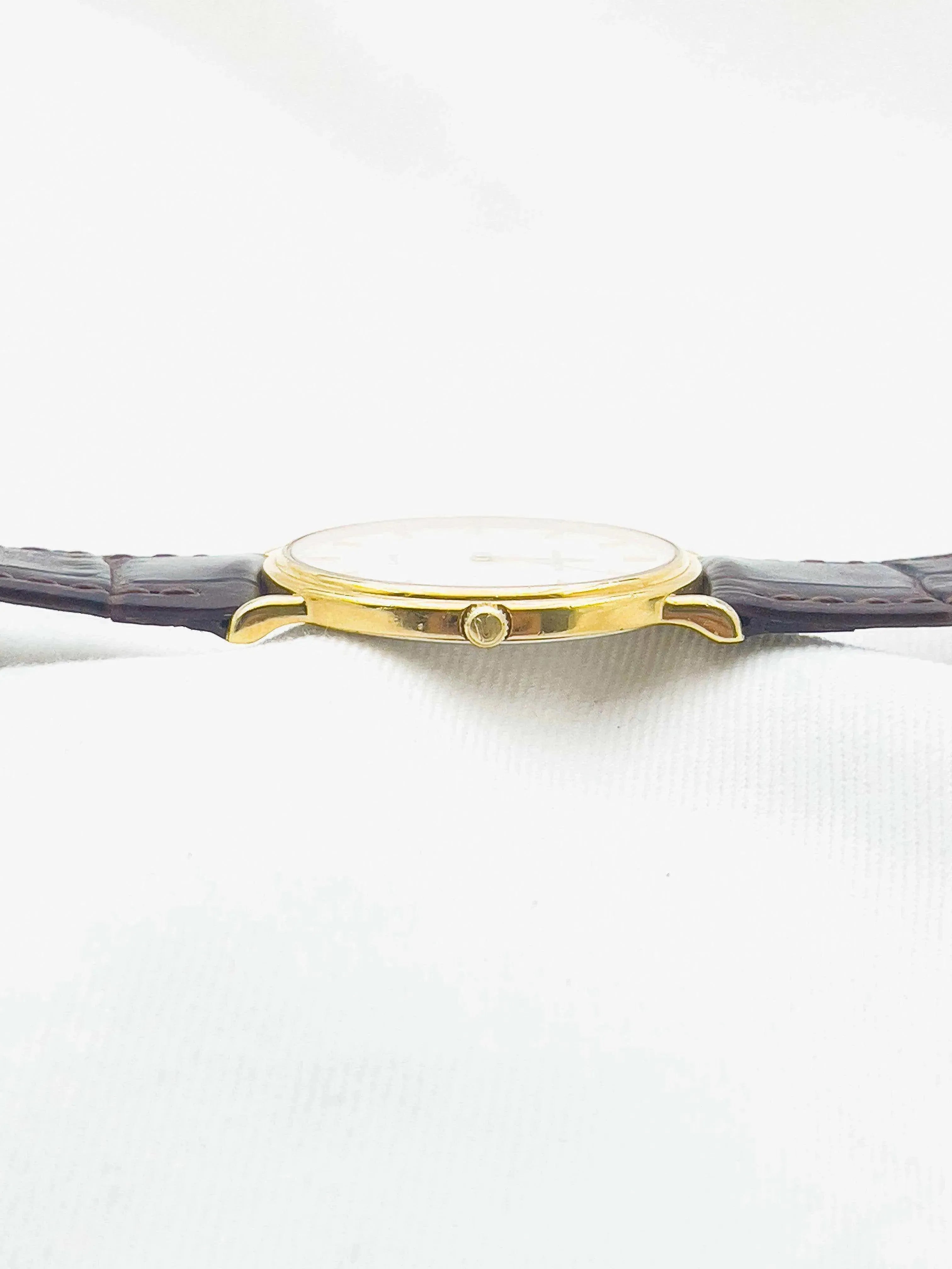 Universal Genève - Super Slim Dress Watch - 1970’s - Atelier Victor Paris - Vintage Watch Shop Dubai