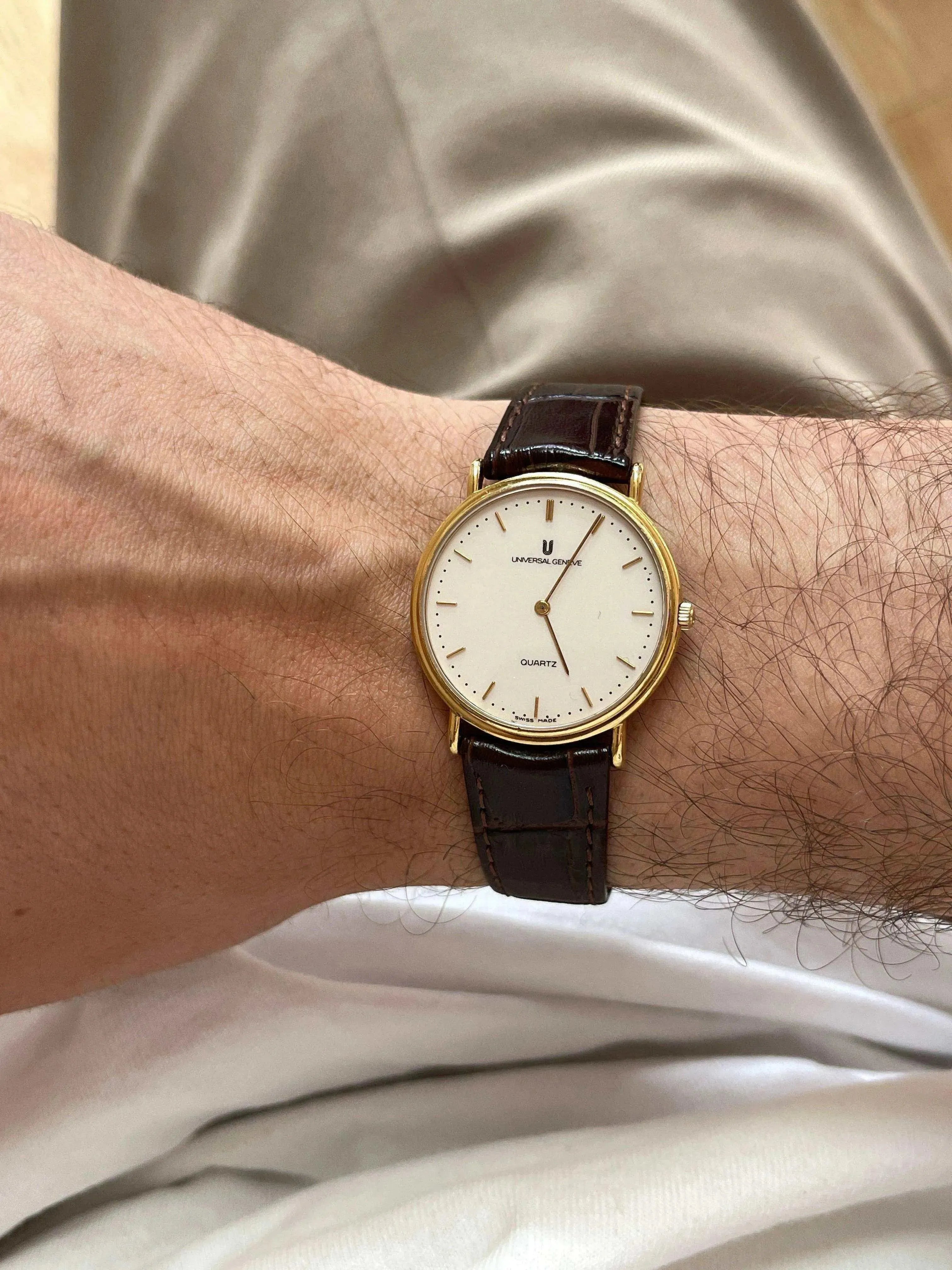 Universal Genève - Super Slim Dress Watch - 1970’s - Atelier Victor Paris - Vintage Watch Shop Dubai