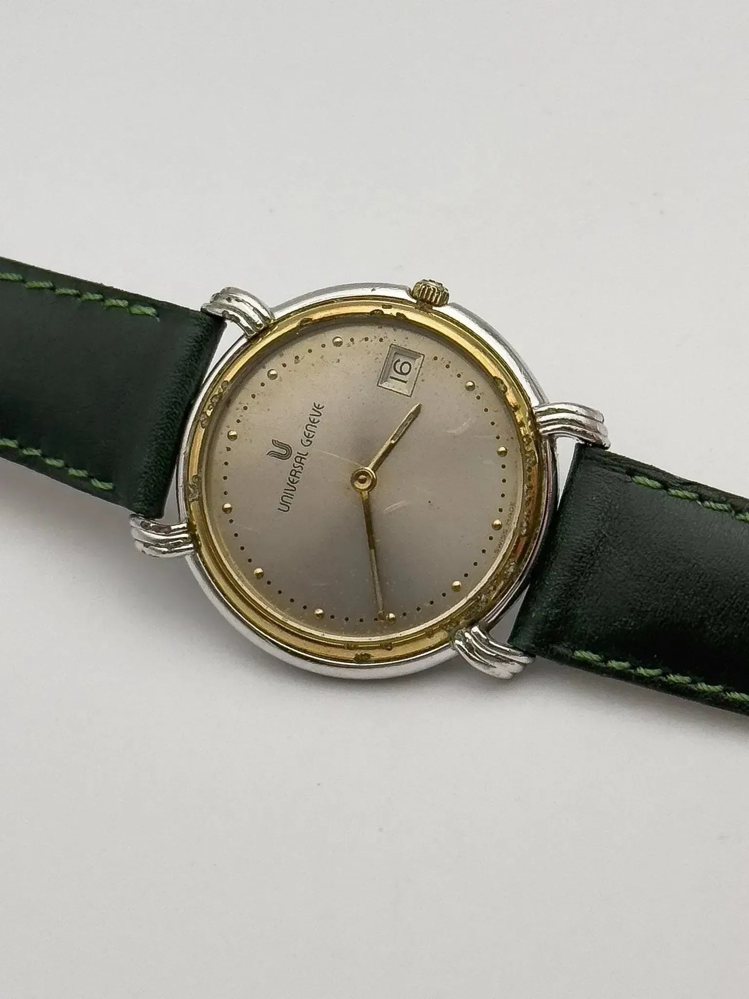 Universal Genève - Tear Drop Lugs Acier Or - 1980s - Atelier Victor